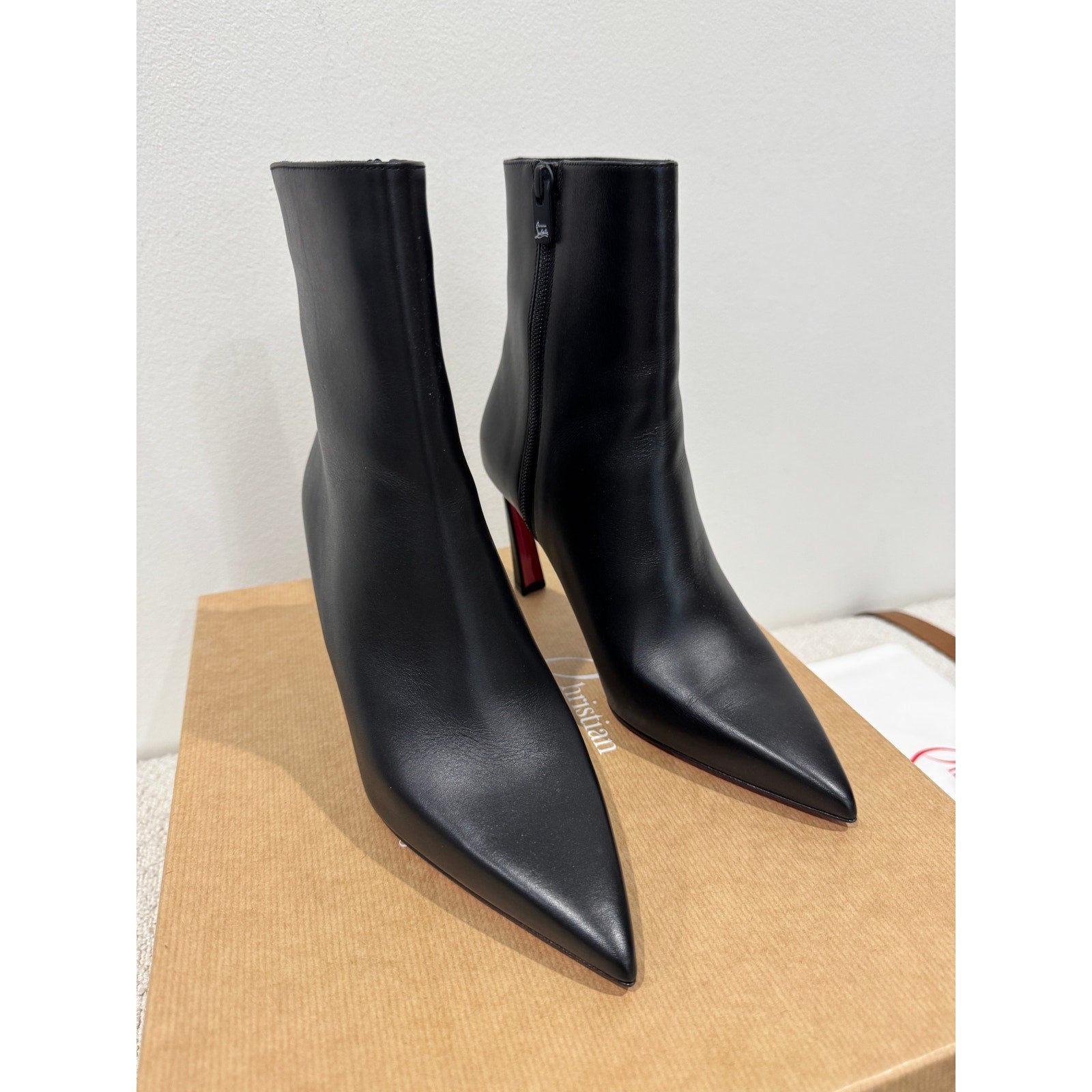 CHRISTIAN LOUBOUTIN Condora Booty 85 Calf Leather Black Ankle Boots 38 BNIB