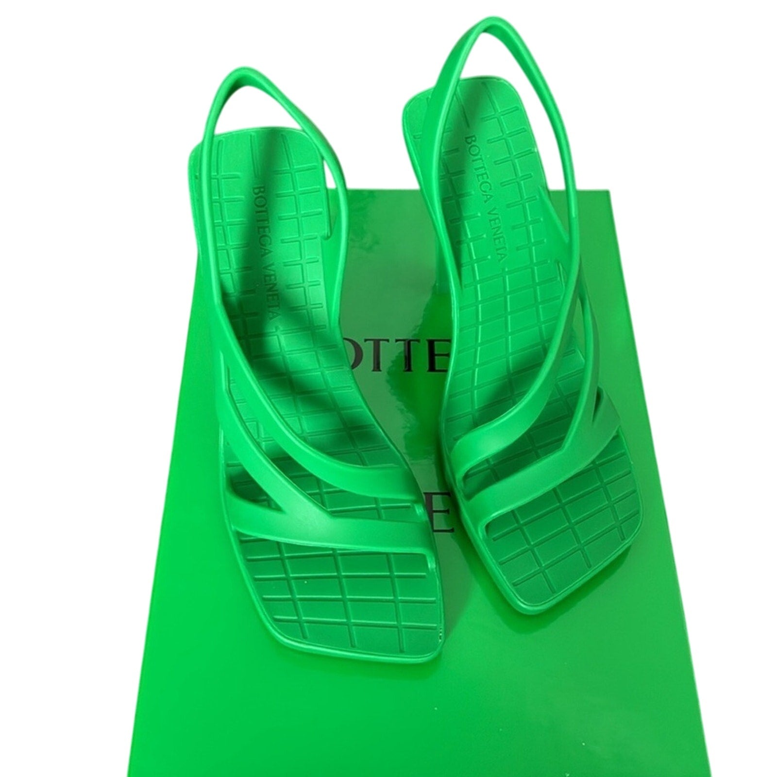 Bottega Veneta Jimbo Rubber Slingback Sandals Parakeet Green Size 36 BNIB