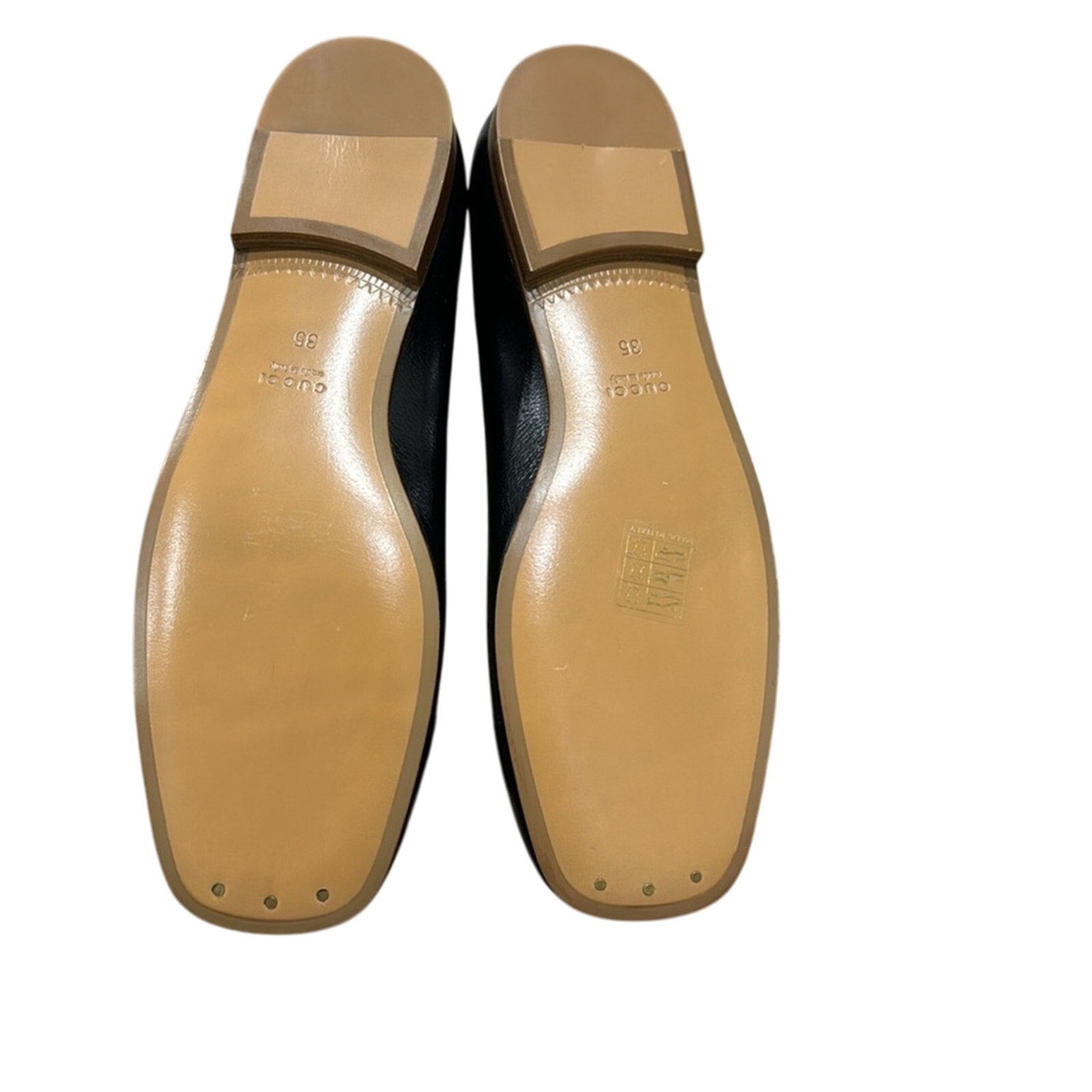 Gucci Hills Logo Ballet Interlocking G Flat (Women) BNIB 35