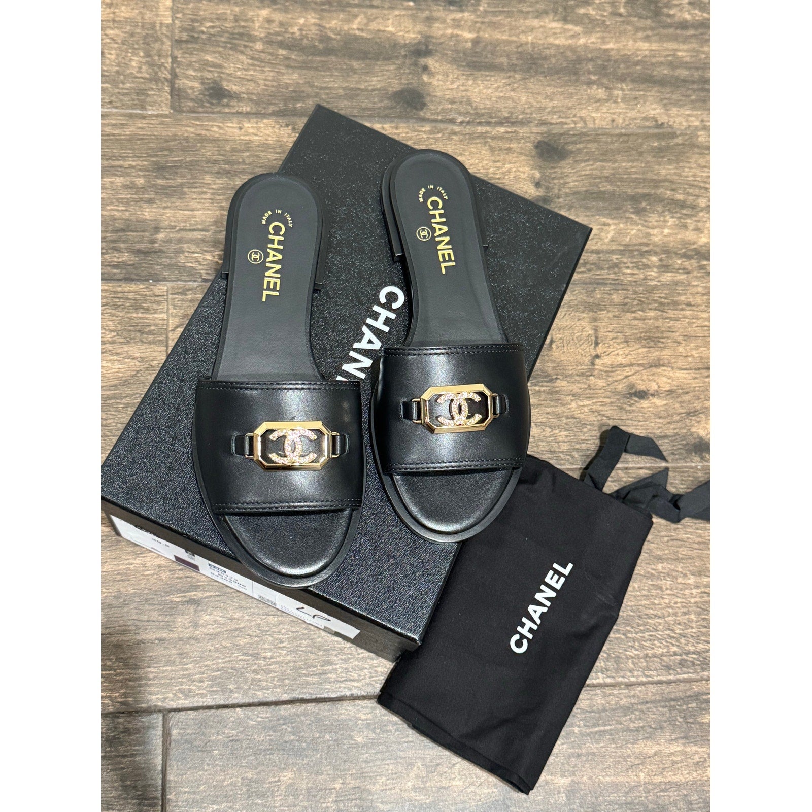 Chanel Black Leather Mules gold CC BNIB SIZE 39.5