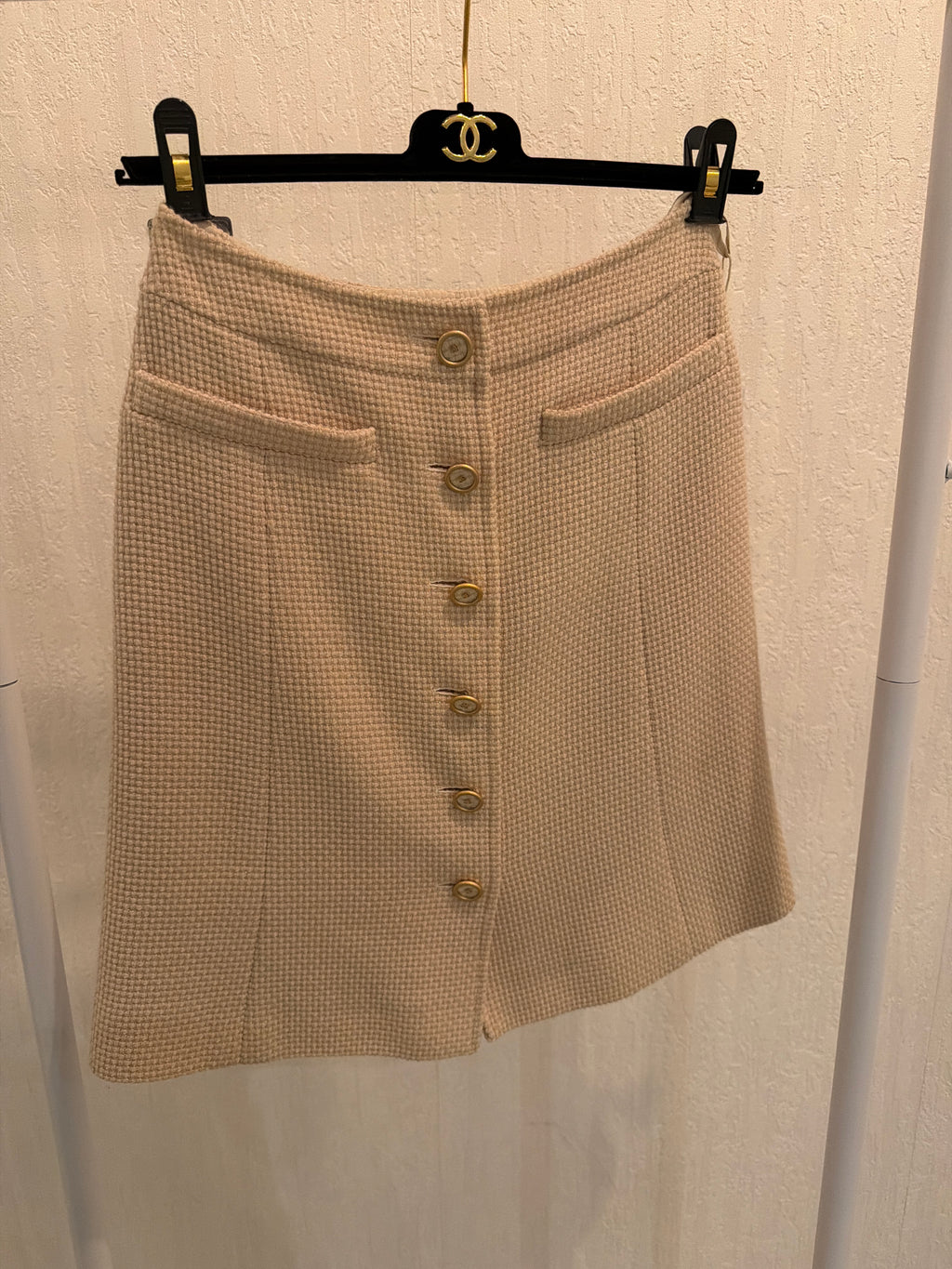 Chanel Vintage Knee-Length Skirt