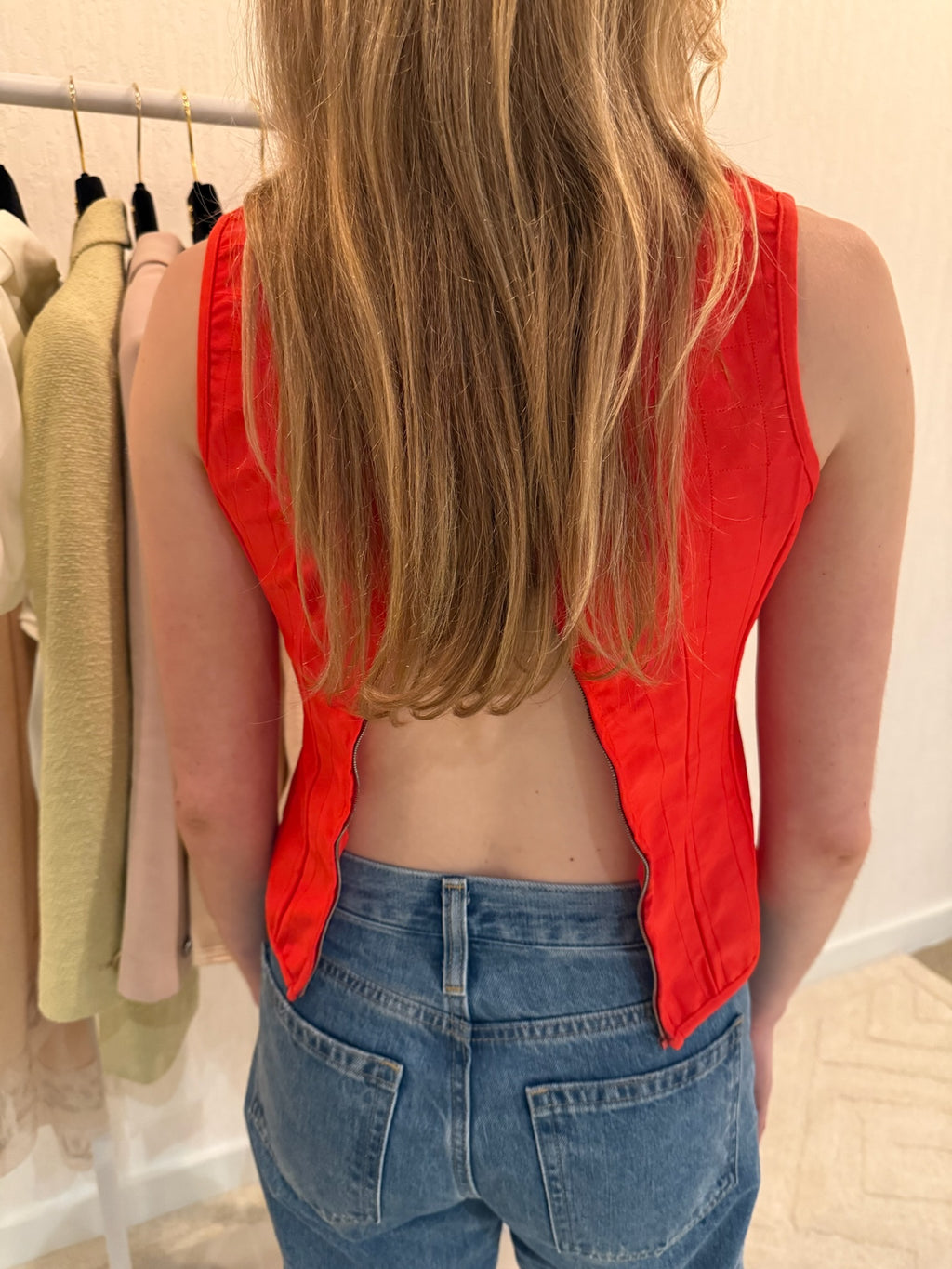 Chanel 2000 CC Logo Red Zipper Top FR36