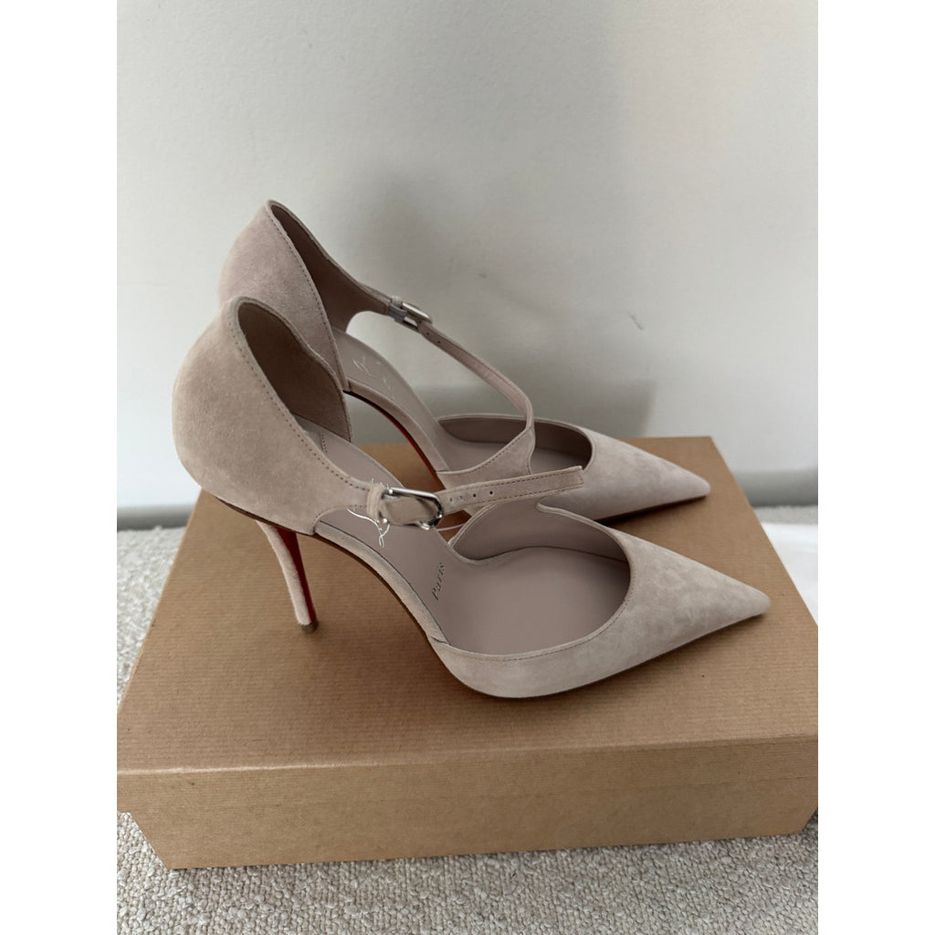 CHRISTIAN LOUBOUTIN
Miss Ziggyta 100 suede pumps BNIB 38.5