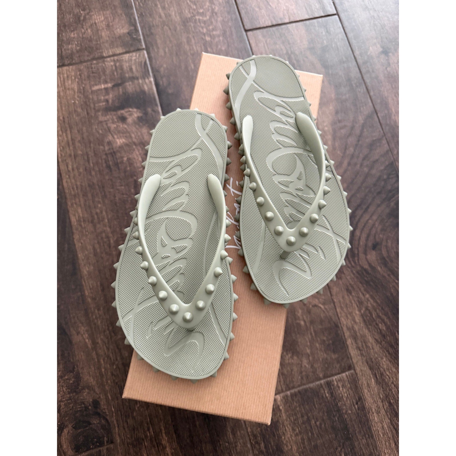 Christian Louboutin Super Loubi Flip Sandals BNIB 35 color is Haiiro