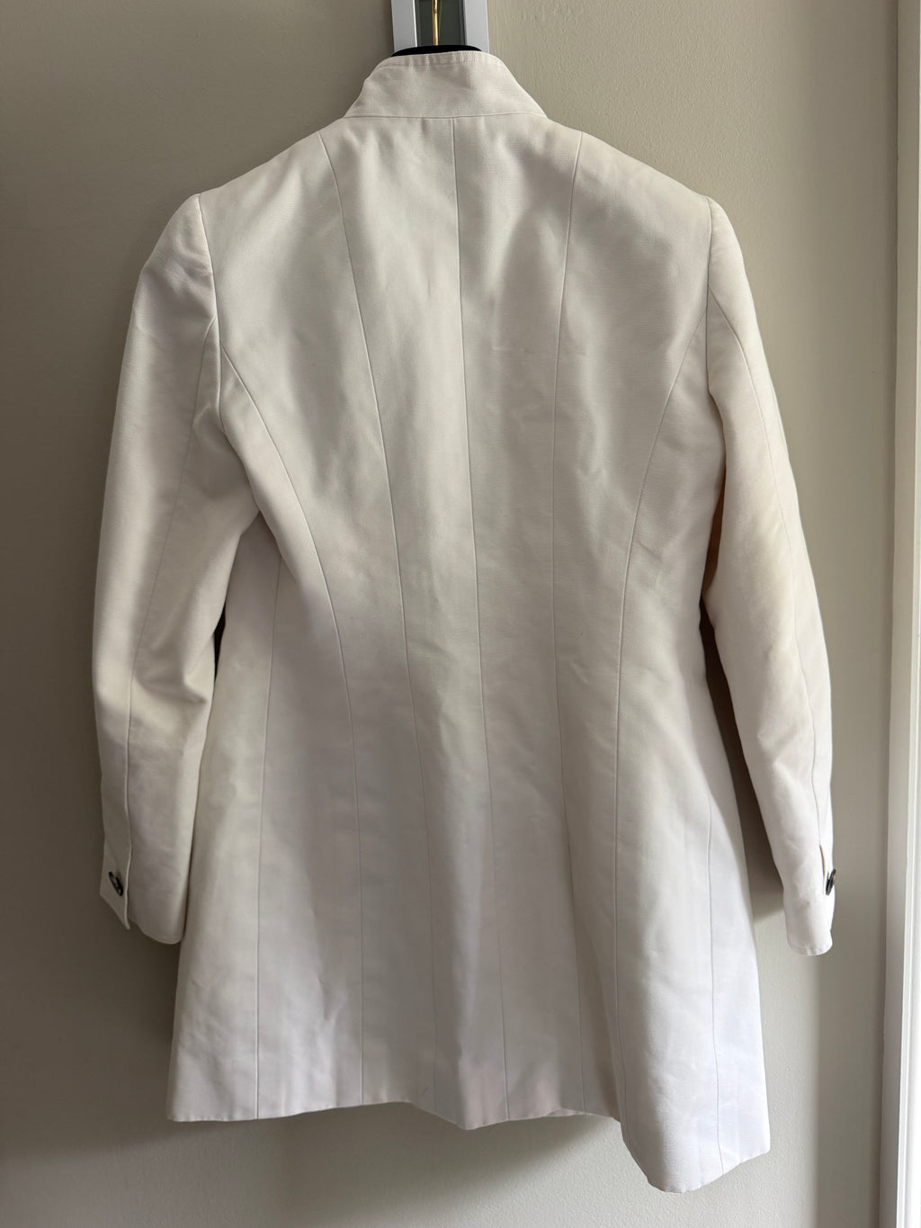Chanel White Cotton Silver Button Blazer