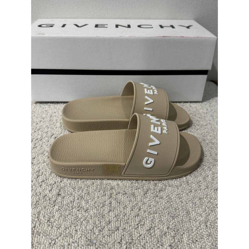 Givenchy Beige Rubber Logo Slides – Brand New - size 35
