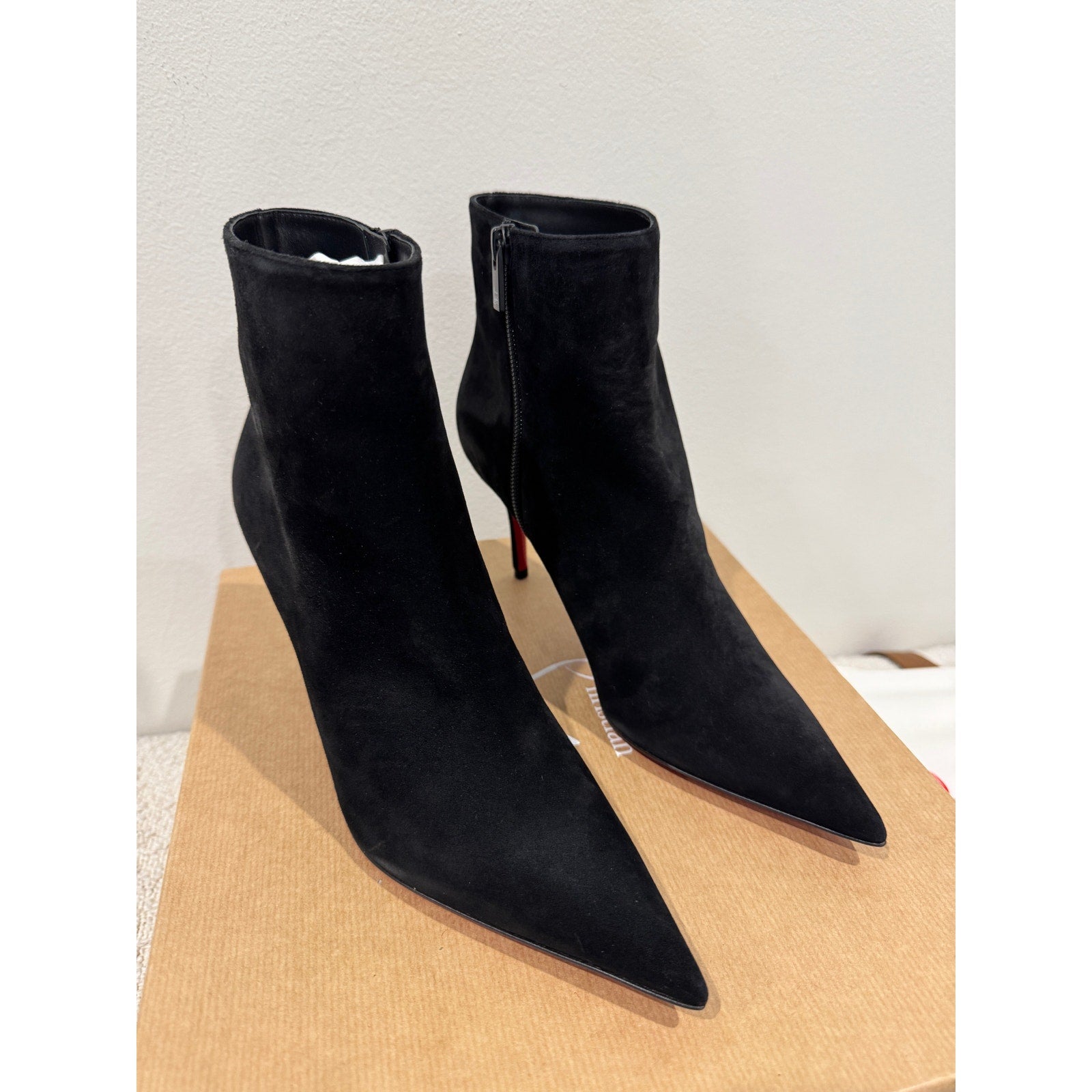 CHRISTIAN LOUBOUTIN So Apostropha Booty 80 Suede Black Ankle Boots