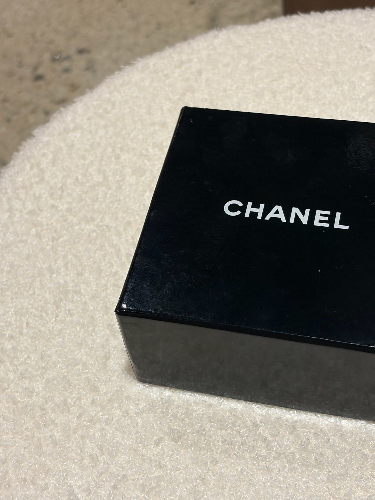 Chanel Leather Woven Chain Strap Necklace Belt Gold Tone Black Leather Medallion Charm