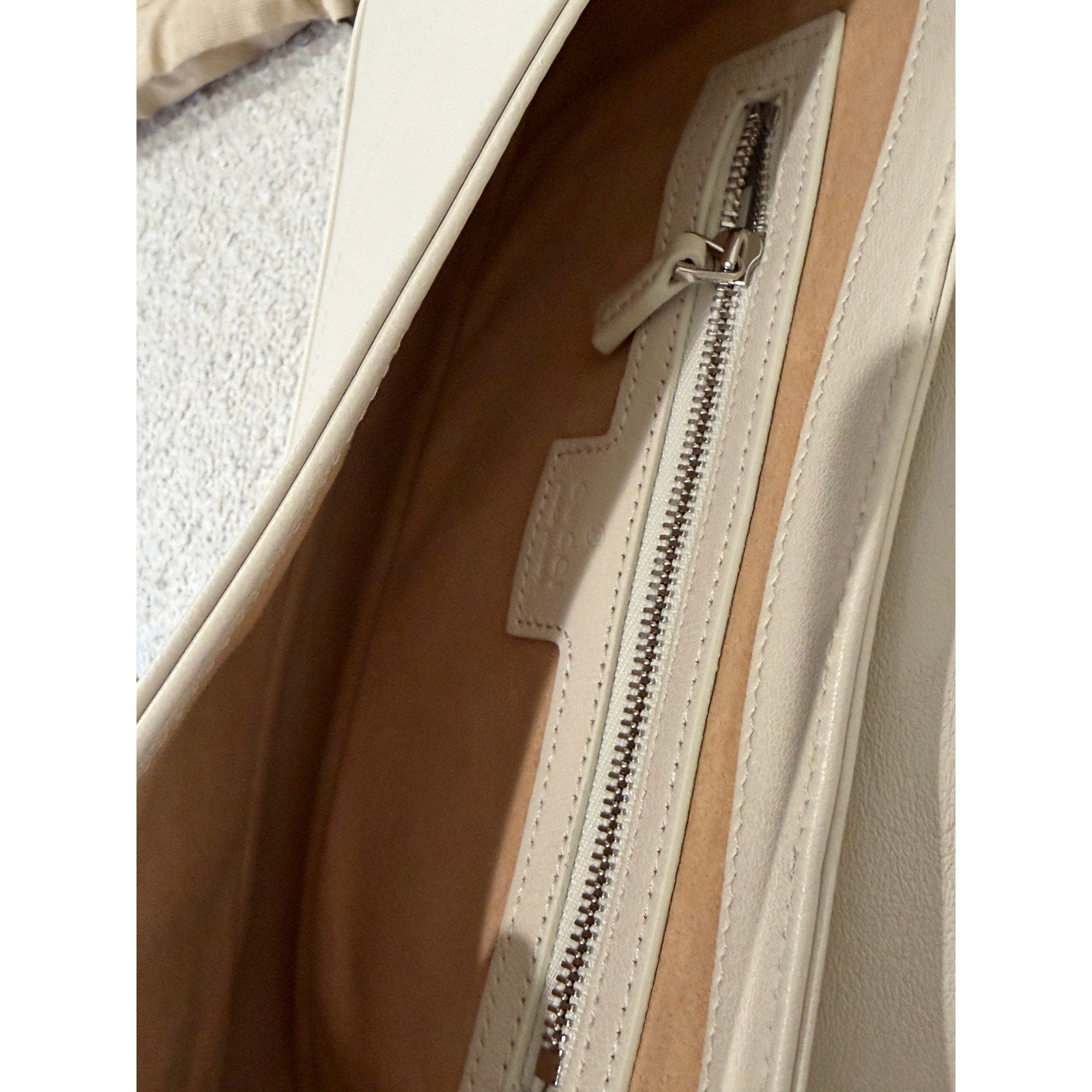 Gucci Aphrodite Small leather shoulder bag NWT