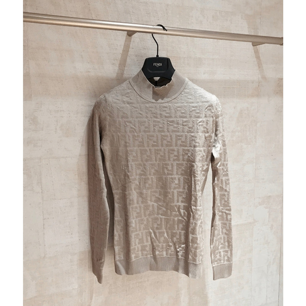 Fendi Dove Gray FF Motif Knit Sweater Size 36 IT NWT