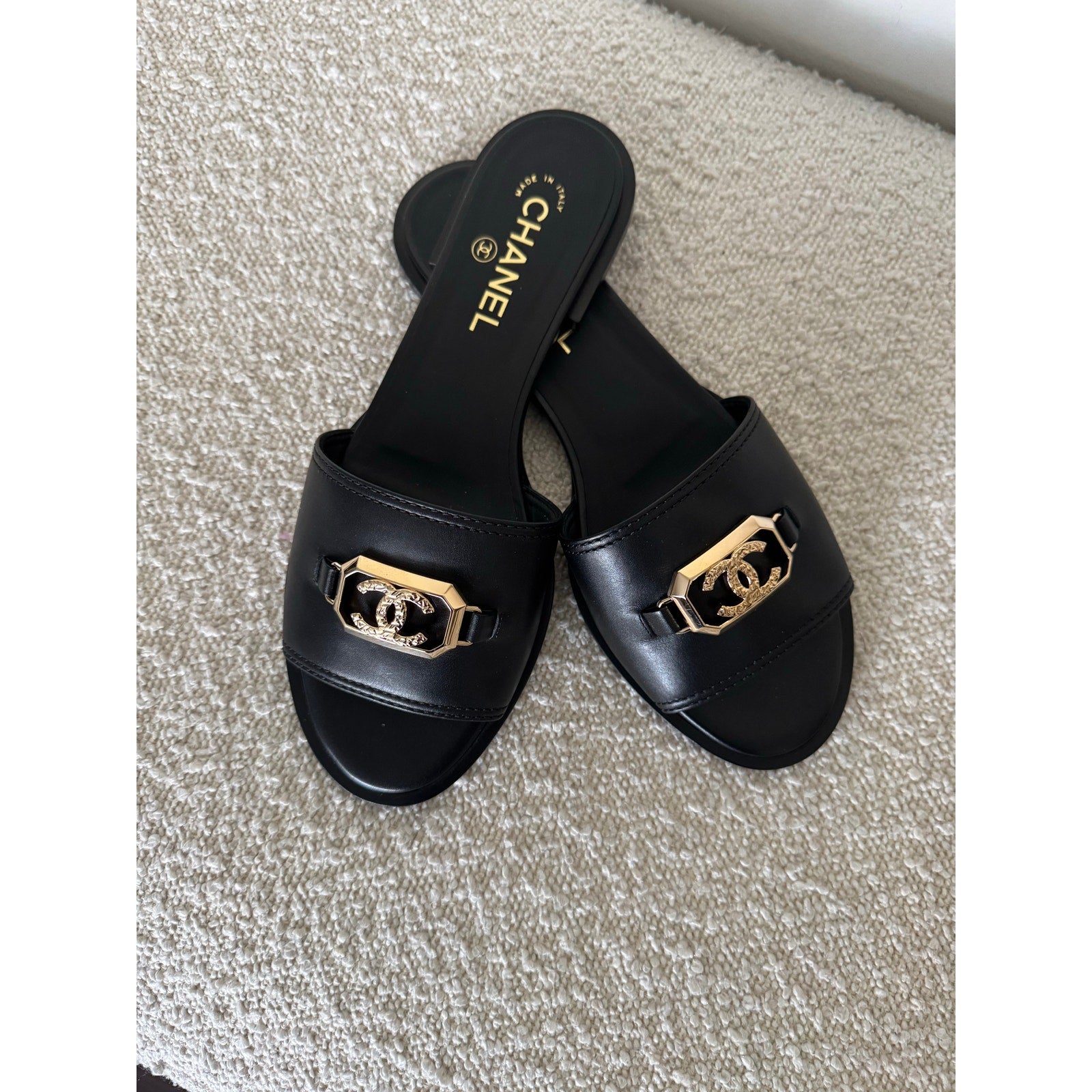 Chanel Black Leather Mules gold CC BNIB SIZE 39.5
