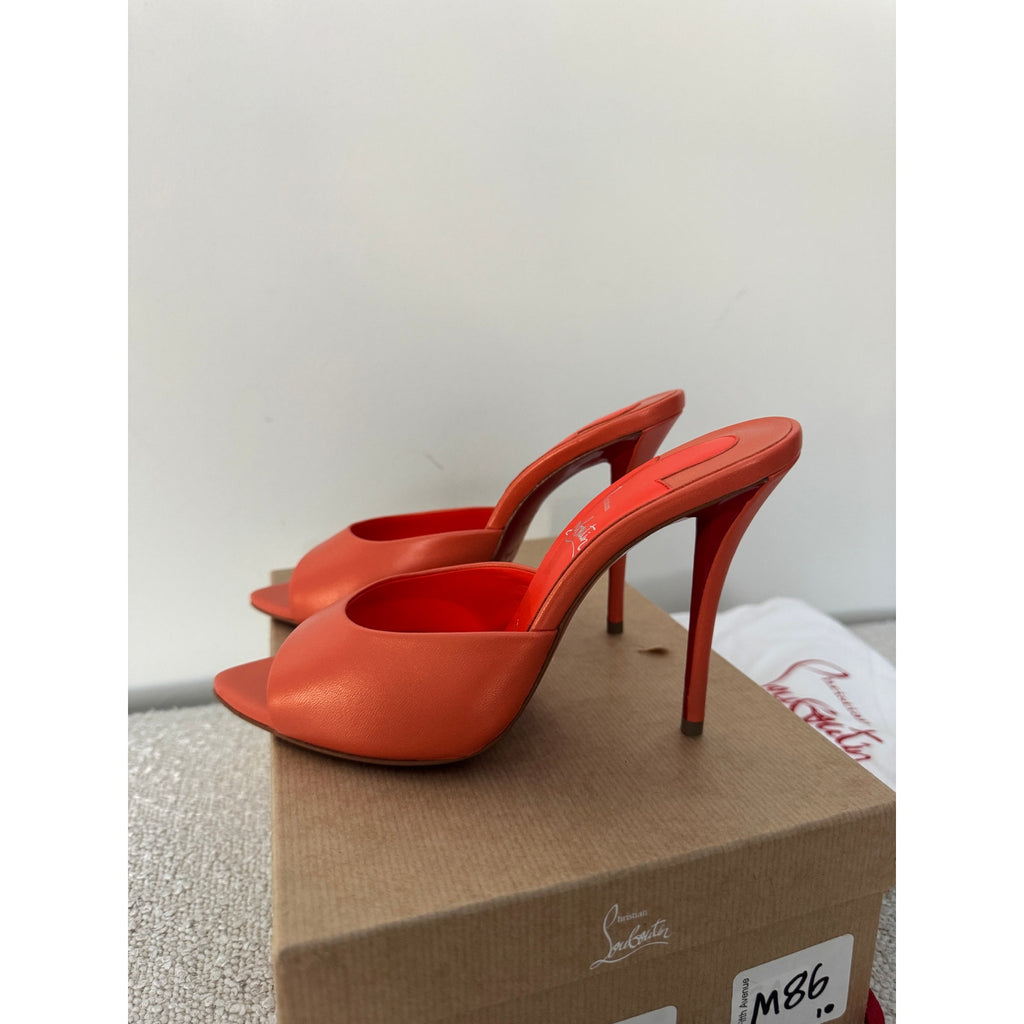Christian Louboutin
Women’s 100mm Miss Z Leather Mule Sandals SIZE 36.5