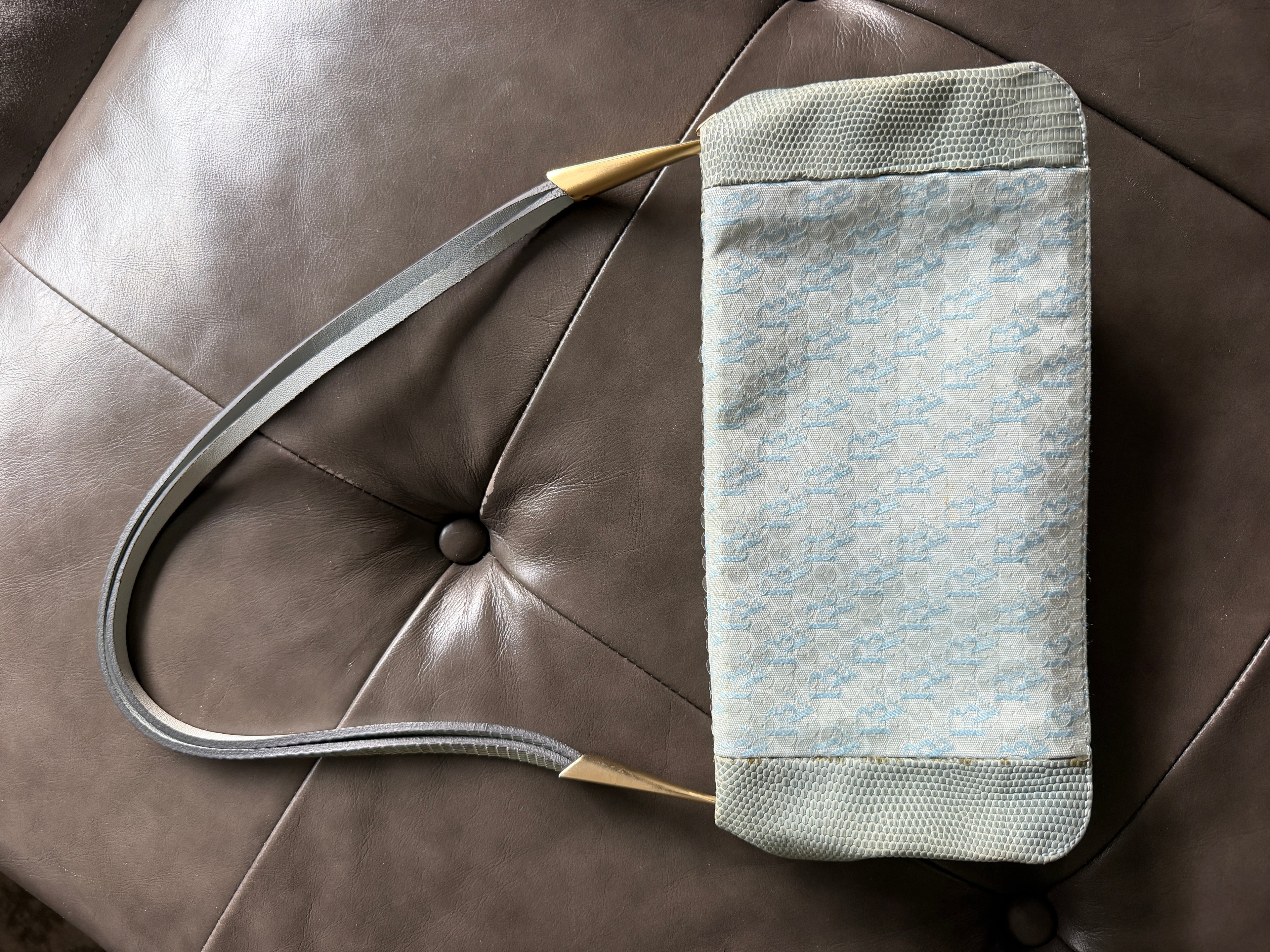 Bottega Veneta Blue Leather Shoulder Bag | Gold Tone Hardware