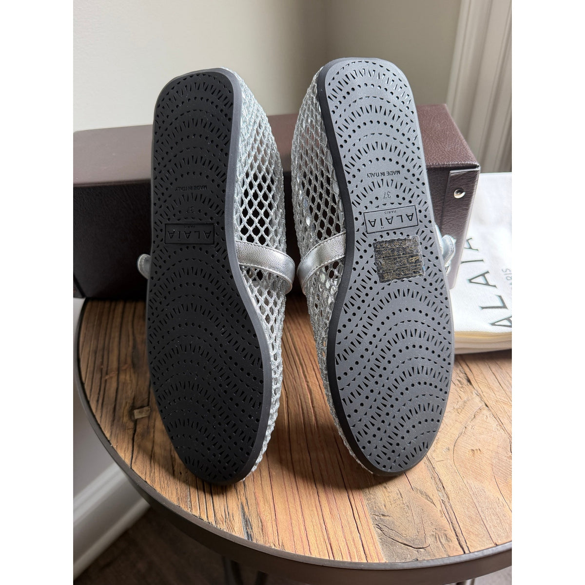 Alaia Metallic Fishnet Mary Jane Flats Silver Argent Size 37 Brand New in Box