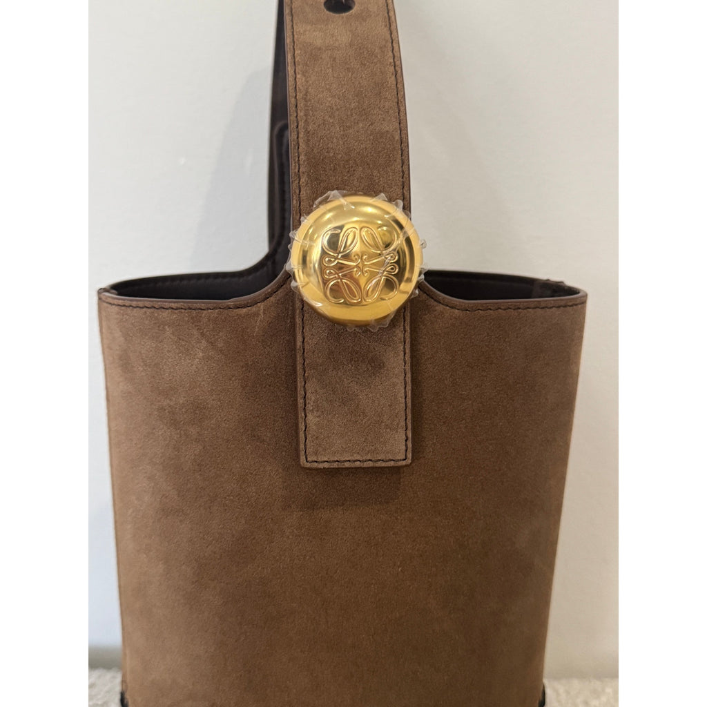 Loewe
Women’s LOEWE x Paula's Ibiza Mini Pebble Suede & Raffia Bucket Bag NWT