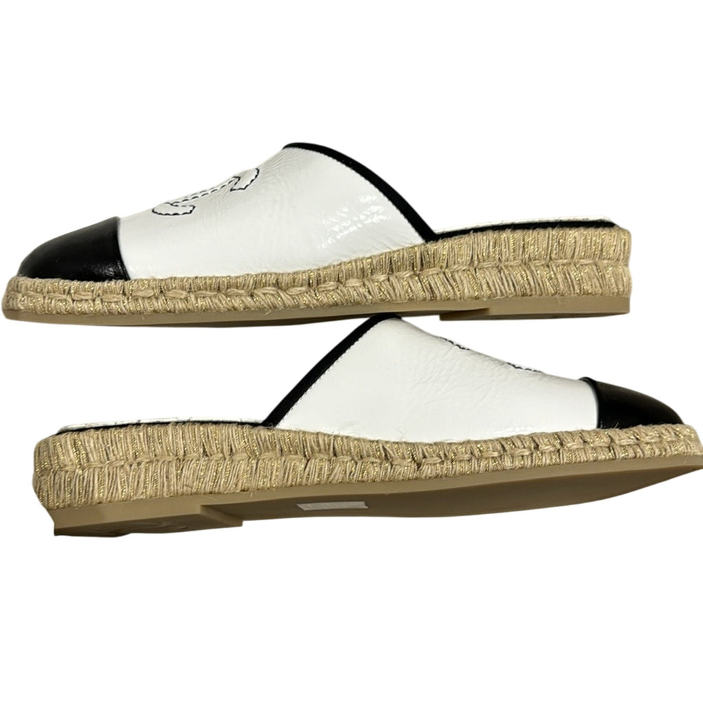 CHANEL Black Cap Toe Interlocking CC Logo White Espadrille Mules 37 BNIB