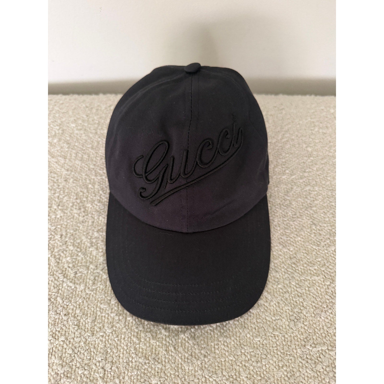 Gucci Black Logo Embroidered Cotton Baseball Cap Size XS Adjustable Strap NWT