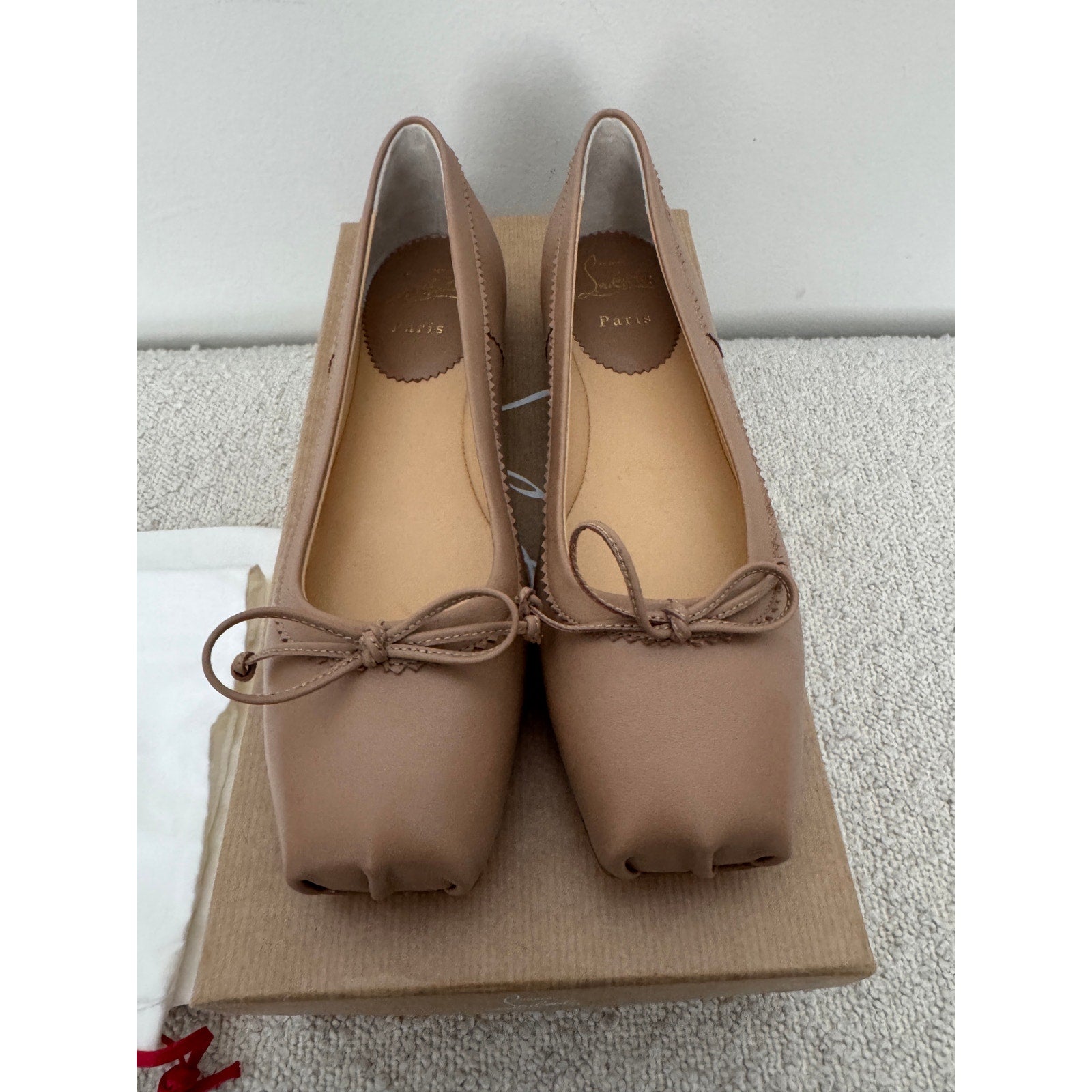 CHRISTIAN LOUBOUTIN
Mamadrague leather ballet flats 38.5 BNIB