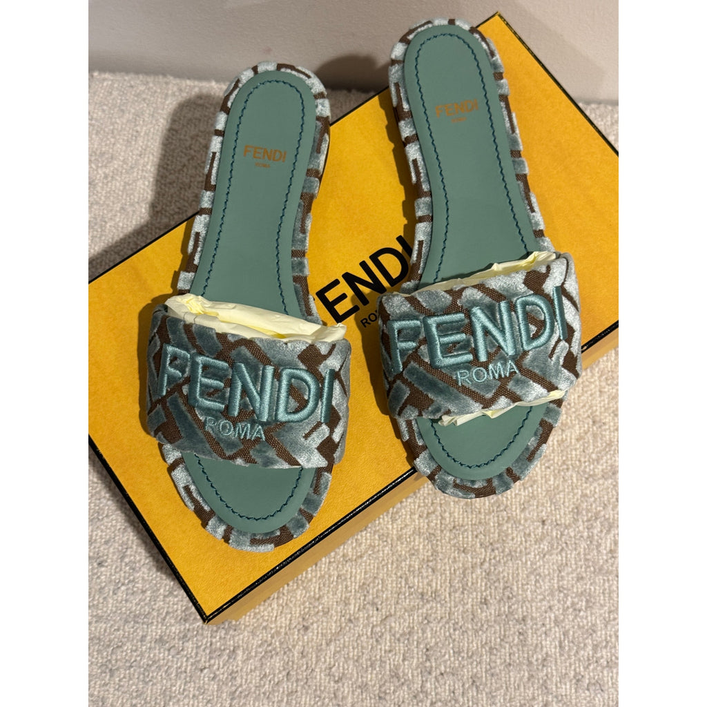 Fendi Sunshine Logo Embroidered Slide Sandal BNIB Size 37