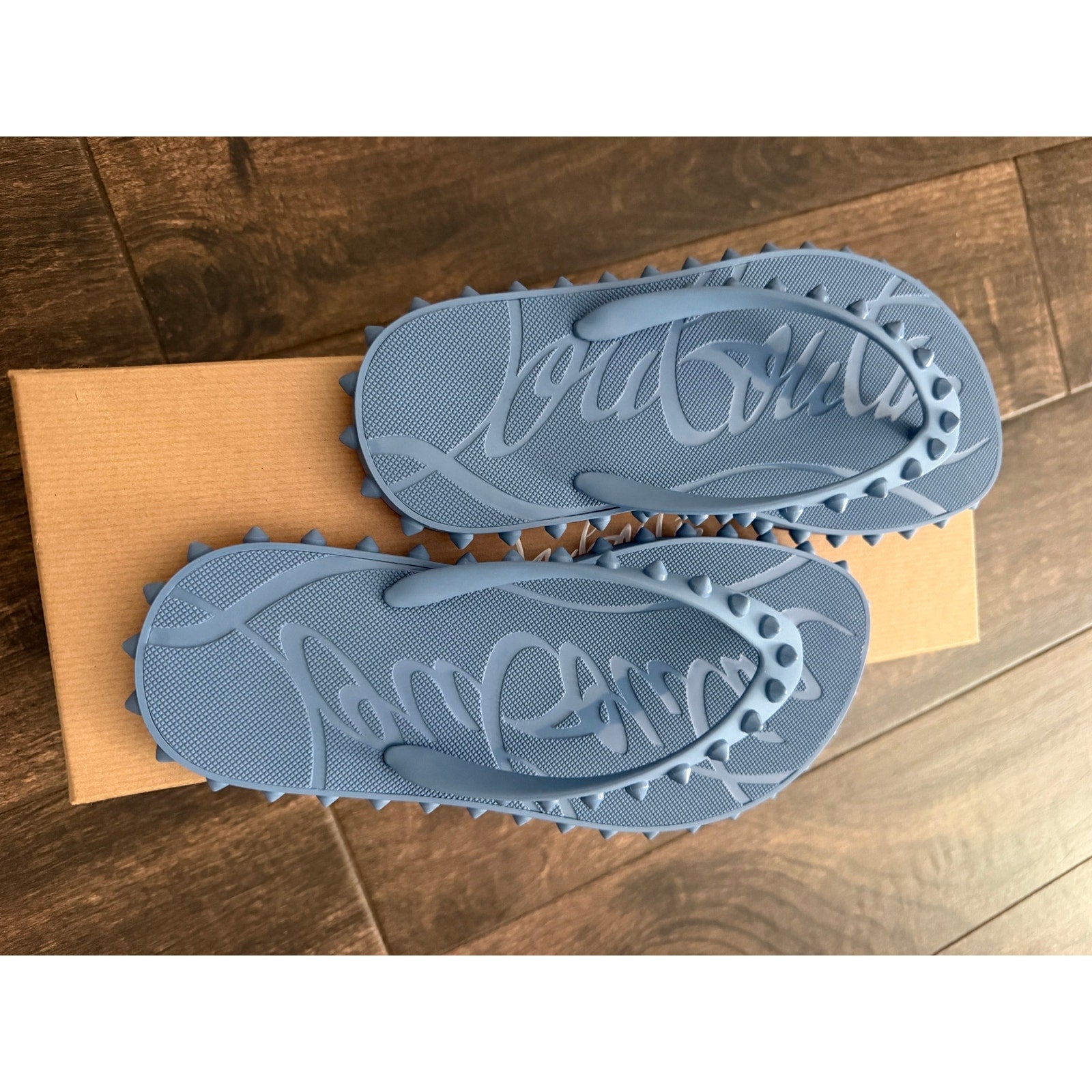 Christian Louboutin Super Loubi Flip Sandals BNIB 36 color is Ceruleo