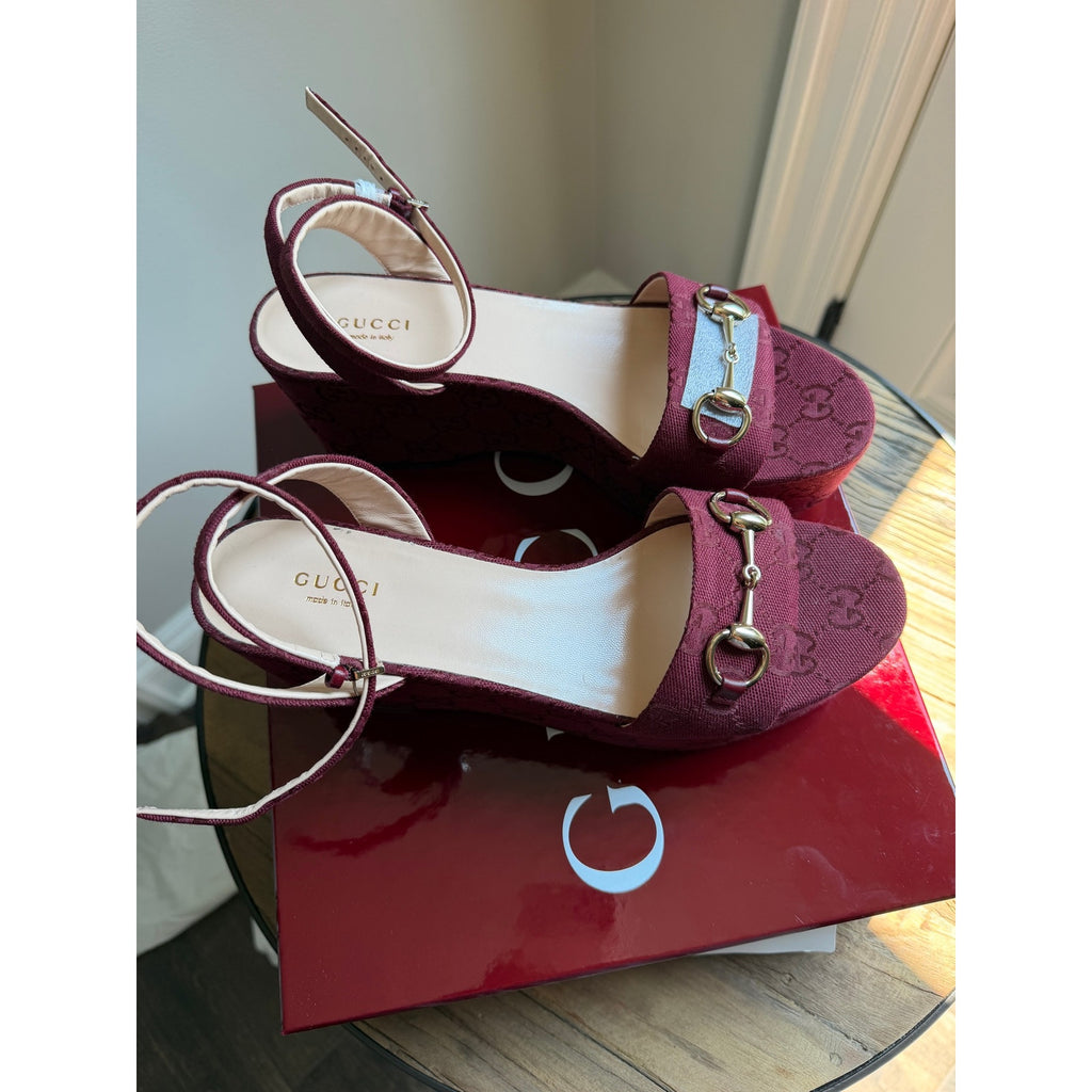 Gucci Lady Horsebit Burgundy GG Canvas Platform Wedge Sandals Size 39