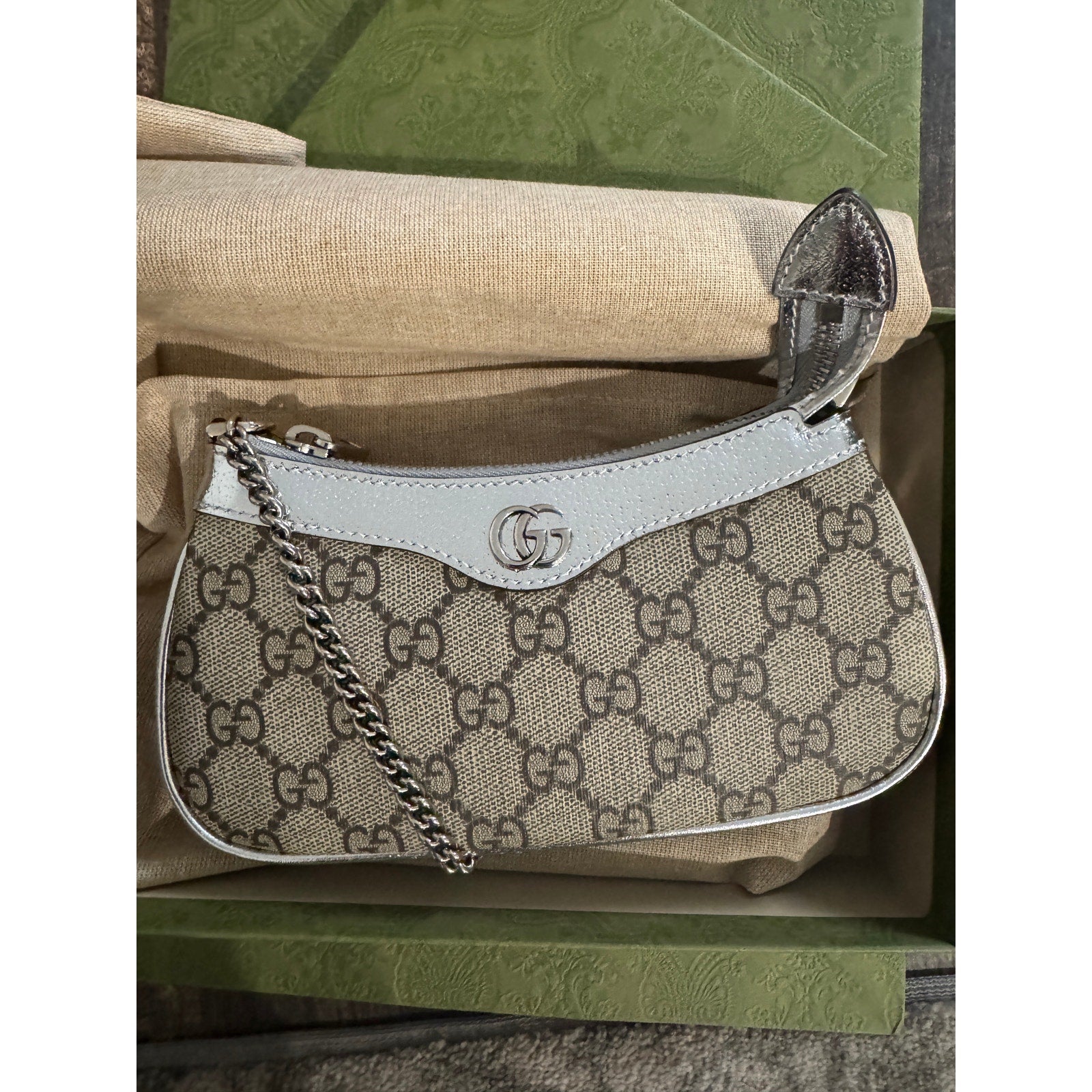 Gucci Ophidia Mini GG Canvas Shoulder Bag Beige Silver Leather Chain Strap BNIB