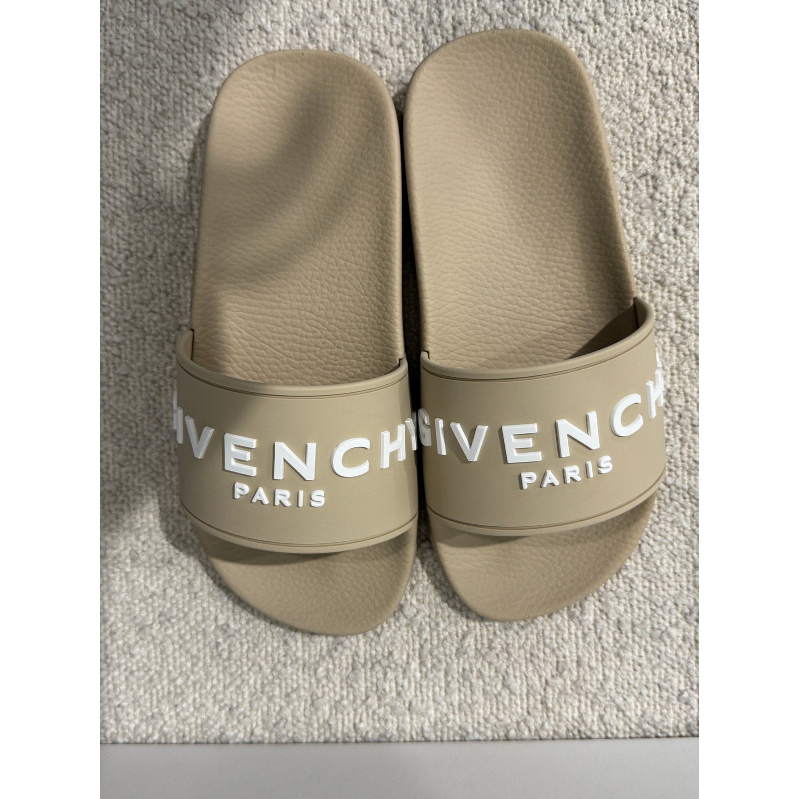 Givenchy Beige Rubber Logo Slides – Brand New - size 35