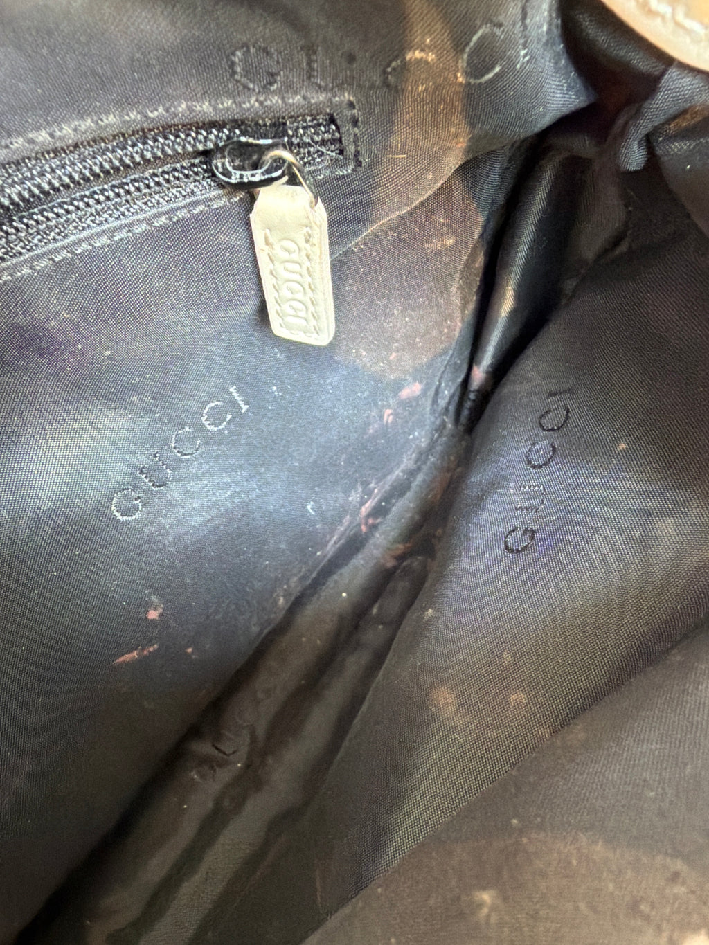 Gucci Chain Piston Jackie