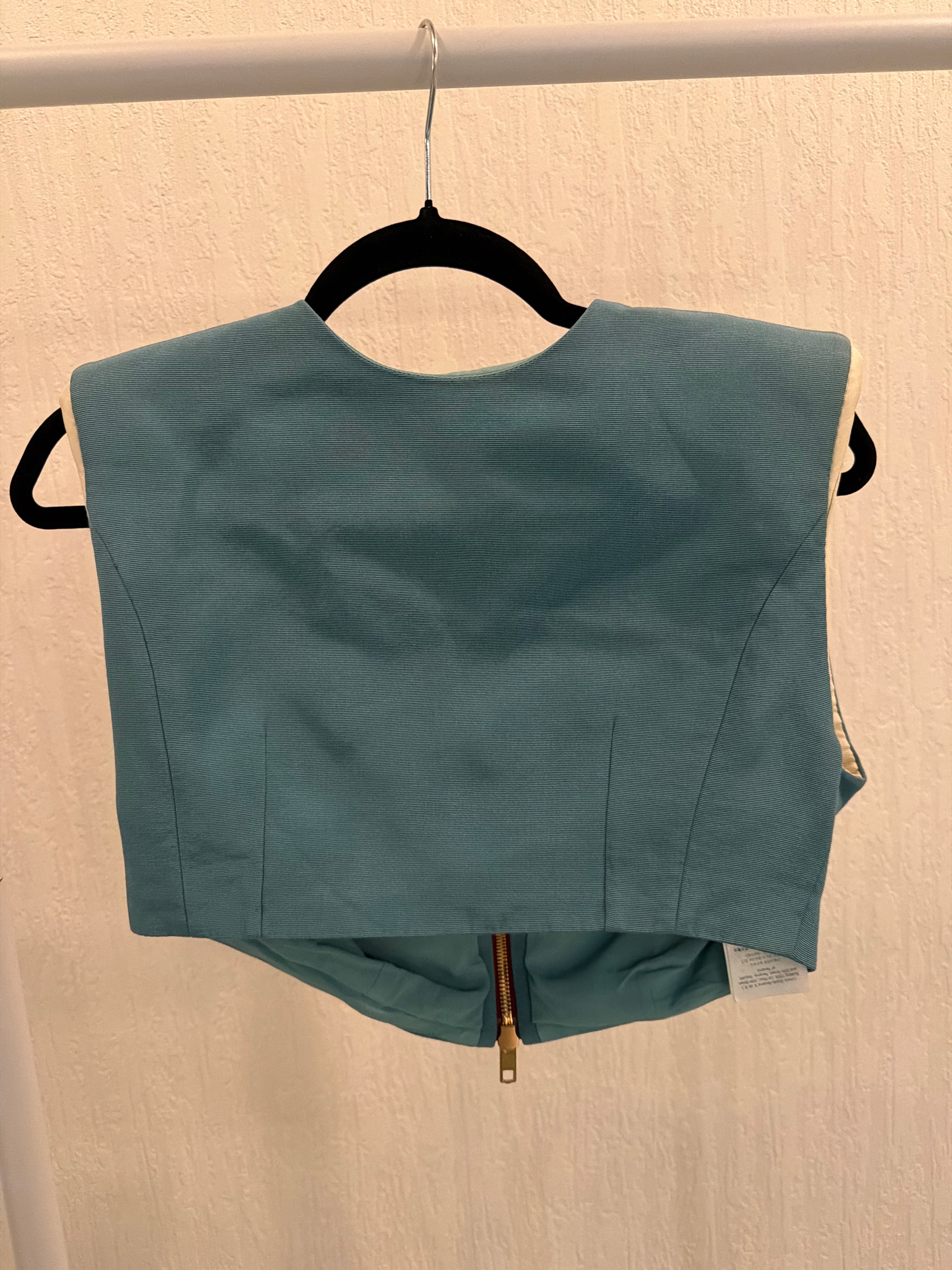 Gucci Bateau Neckline Sleeveless Crop Top