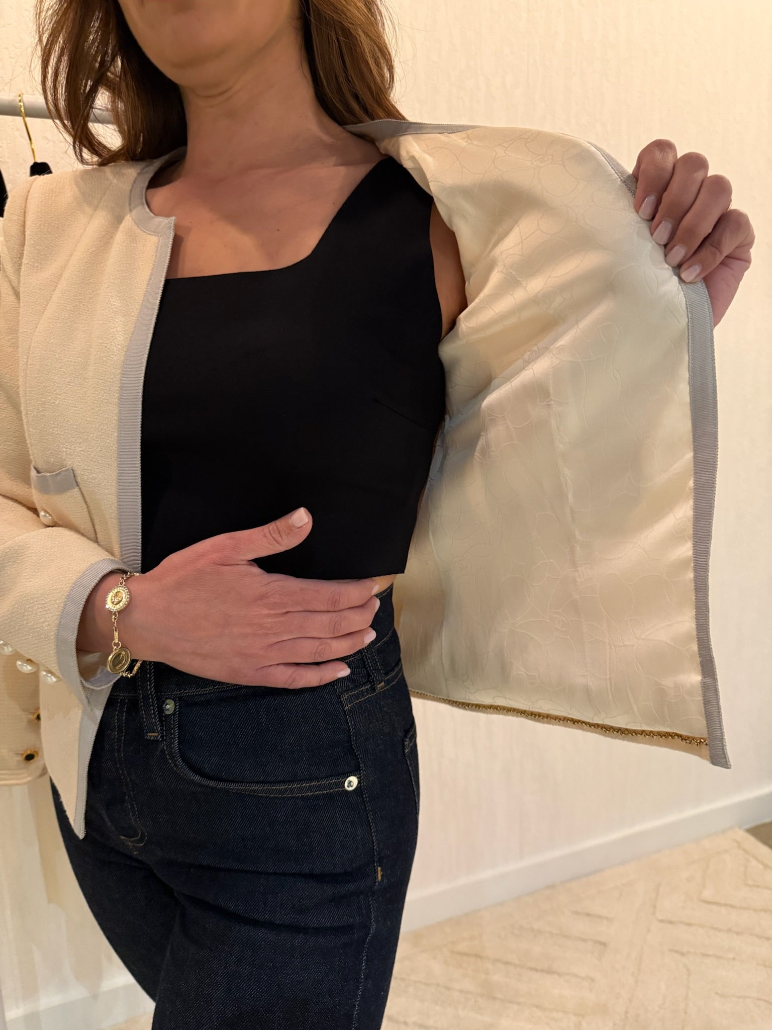 Chanel 2003 Pearl Button Wool Blazer Jacket FR36