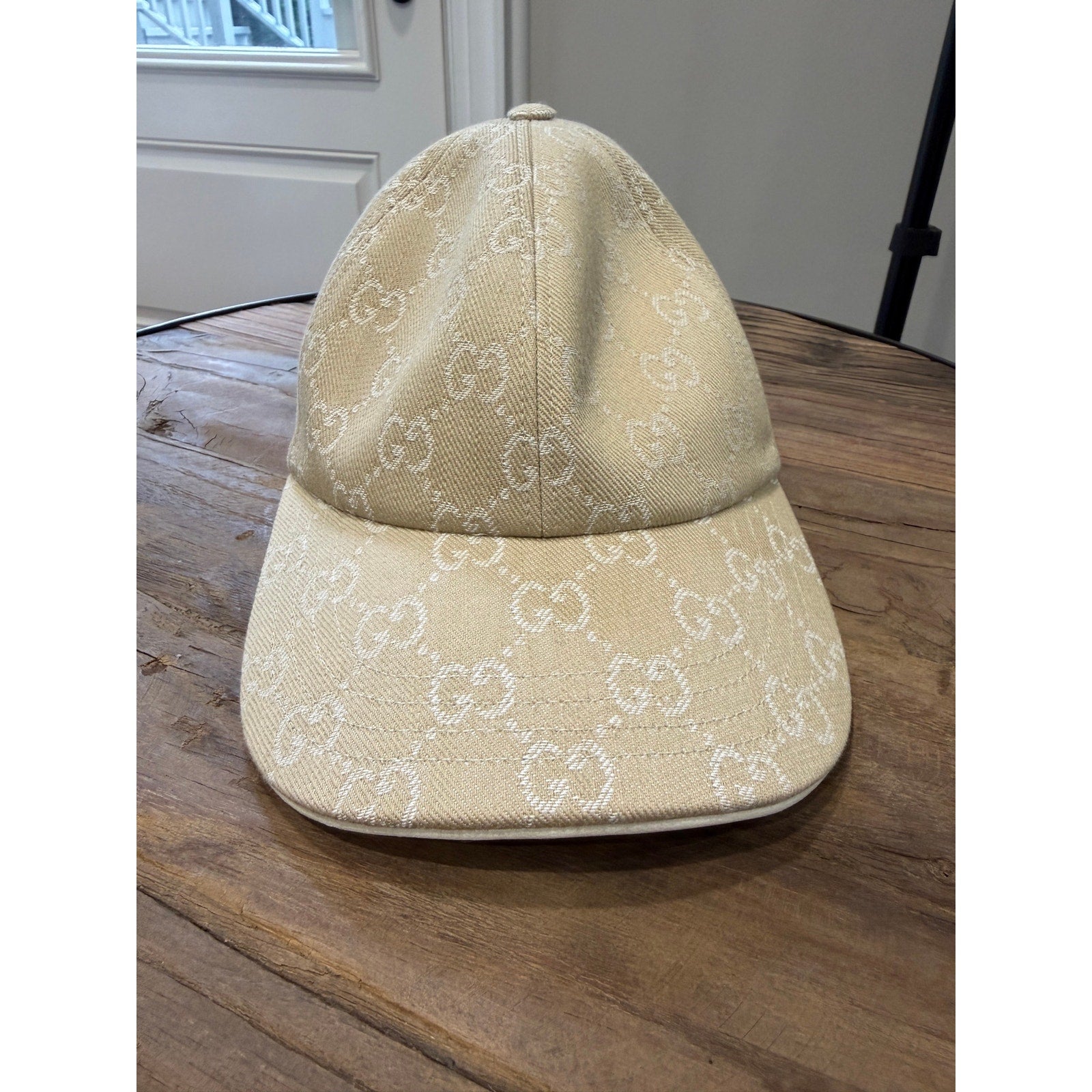 Gucci GG denim baseball hat with Horsebit Size Small (56 cm) NWT