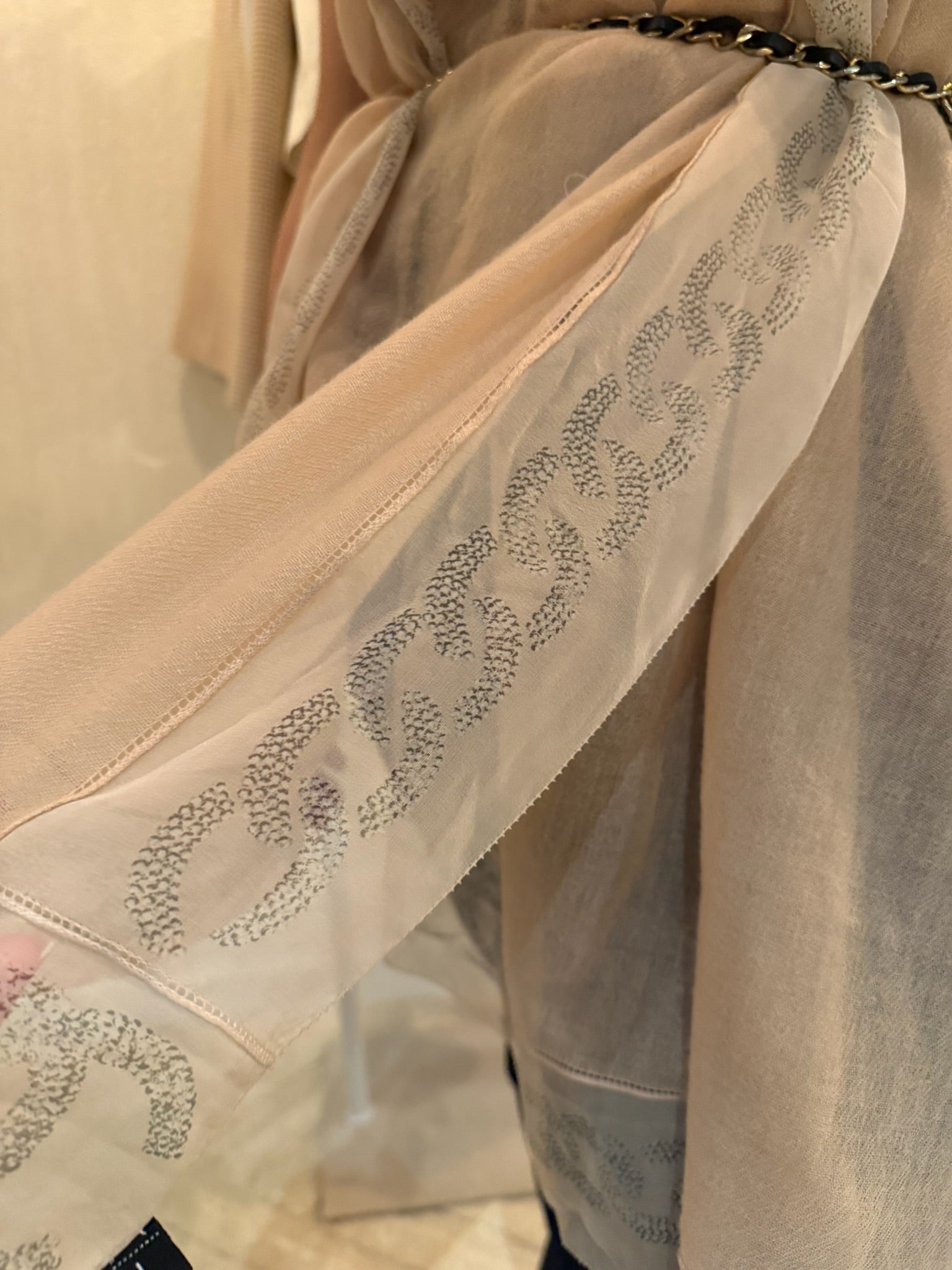 Chanel Cashmere CC Logo Scarf Pink Silver Metallic Lightweight Wrap