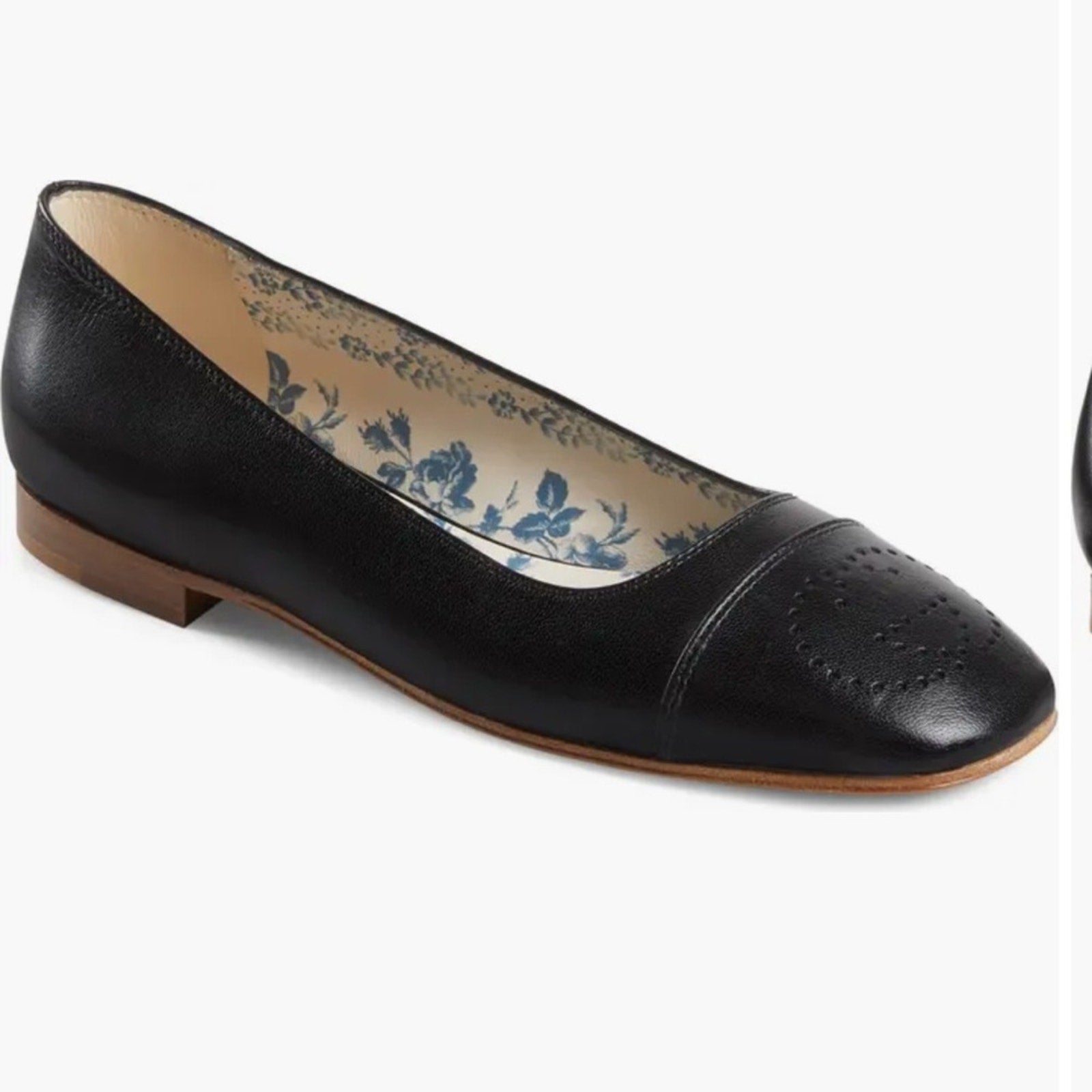 Gucci Hills Logo Ballet Interlocking G Flat (Women) BNIB 35