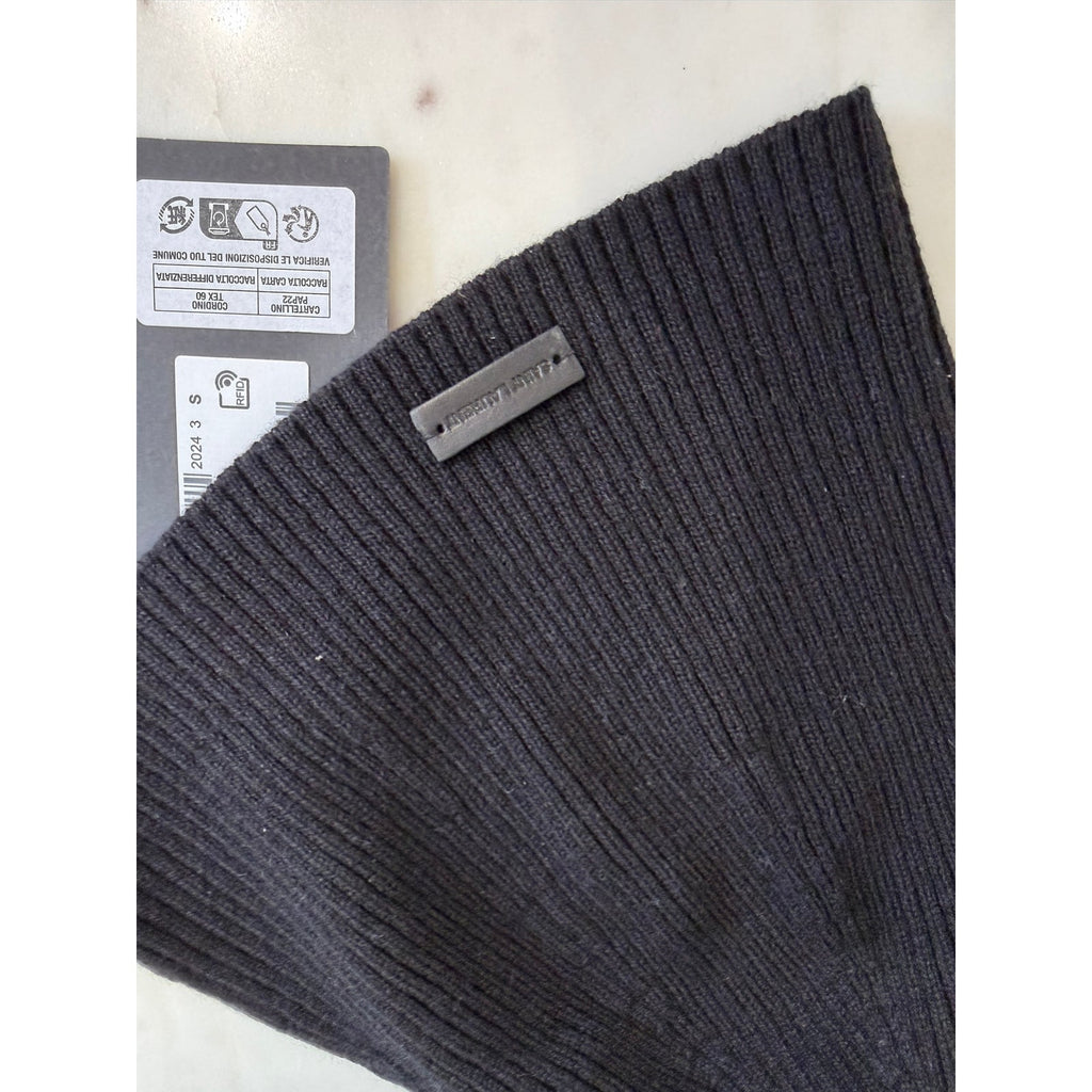 SAINT LAURENT 
Logo Patch Ribbed Beanie - Black NWT