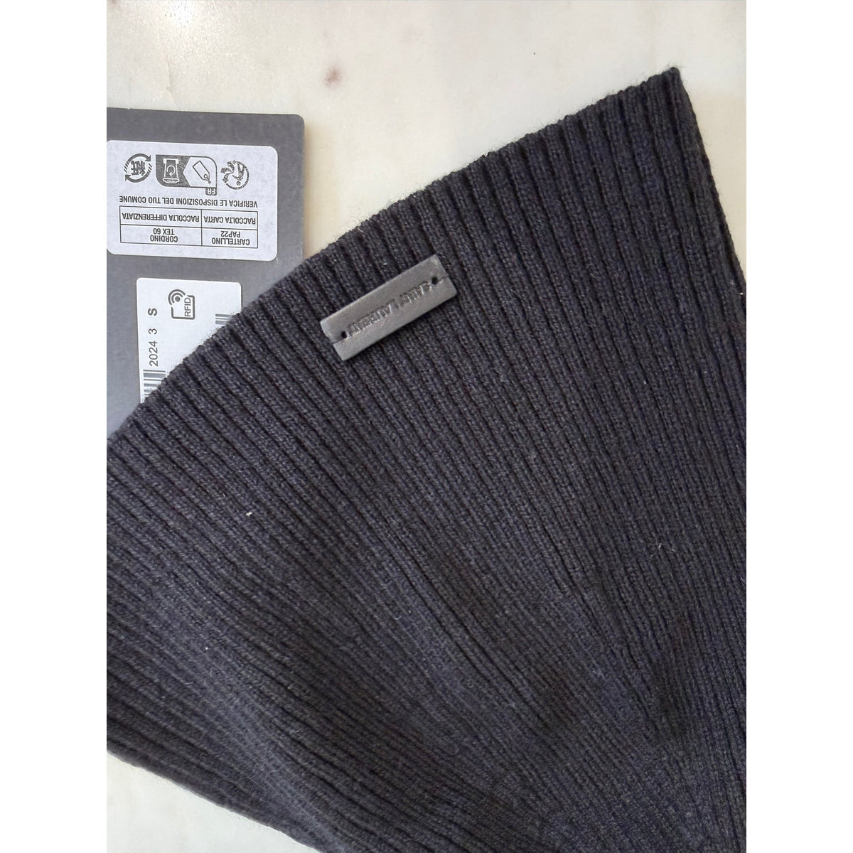 SAINT LAURENT 
Logo Patch Ribbed Beanie - Black NWT