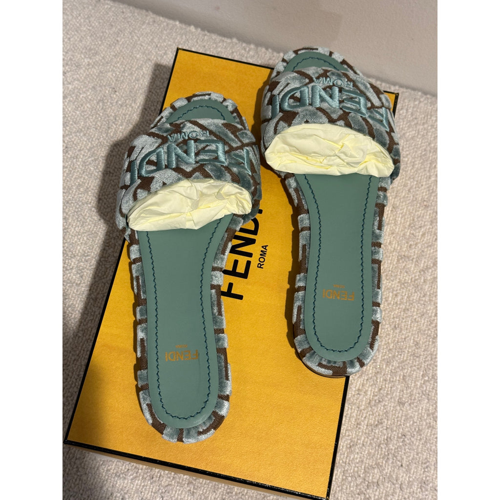 Fendi Sunshine Logo Embroidered Slide Sandal BNIB Size 37