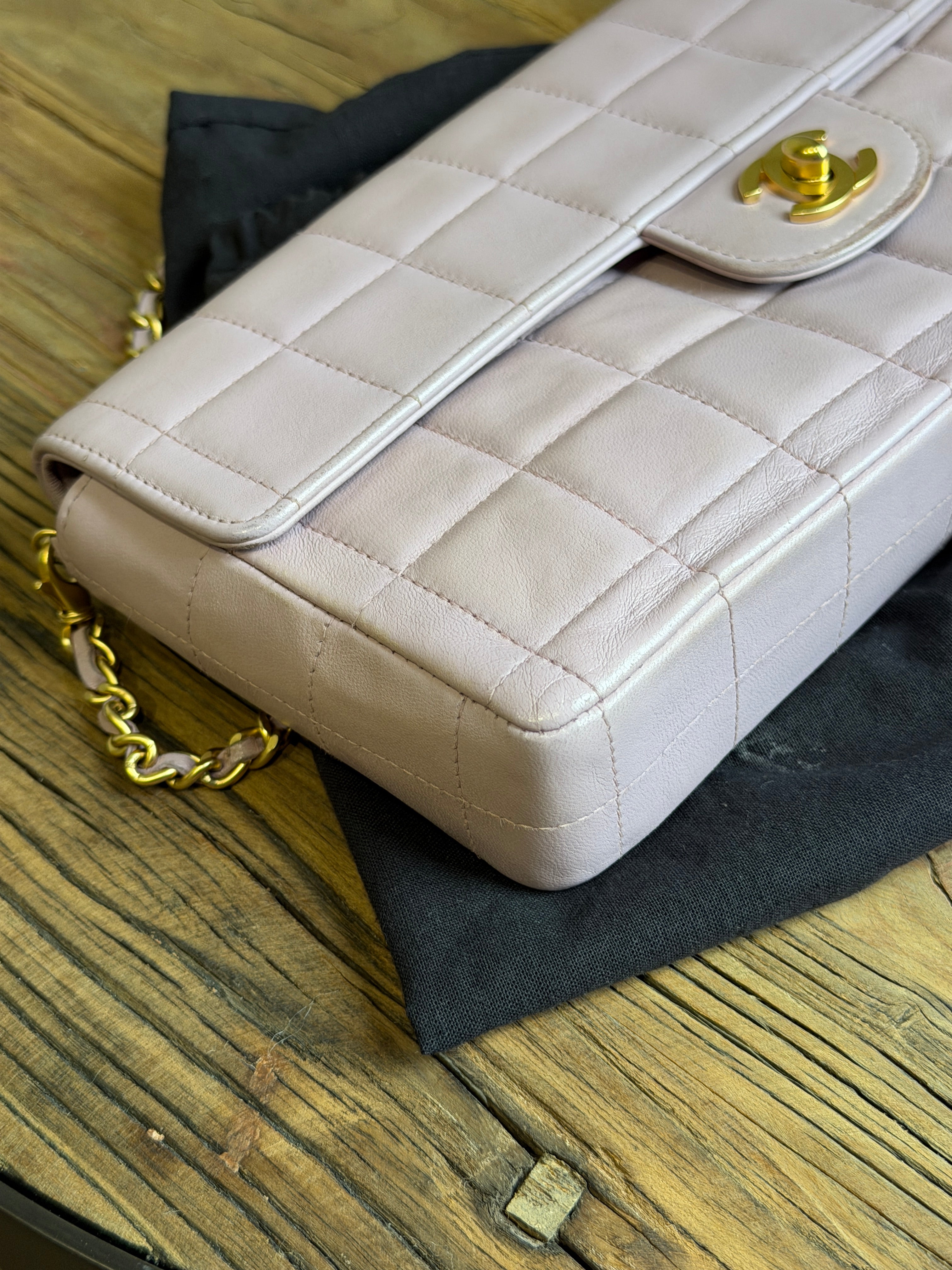 Chanel Vintage Purple Square Quilt East-West Flap Shoulder Bag Gold Hardware 2000–2002