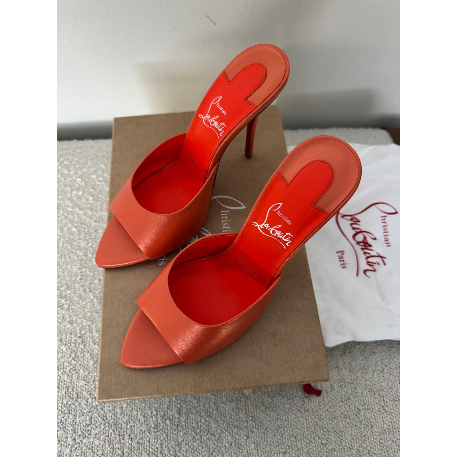 Christian Louboutin
Women’s 100mm Miss Z Leather Mule Sandals SIZE 36.5