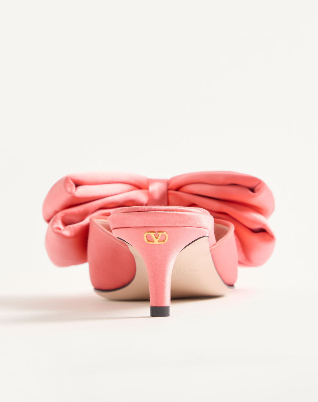 Valentino Garavani Yolande Satin Mule 45MM in Salmon Size 36 BNIB