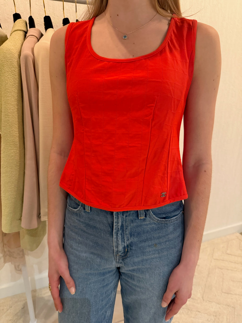 Chanel 2000 CC Logo Red Zipper Top FR36