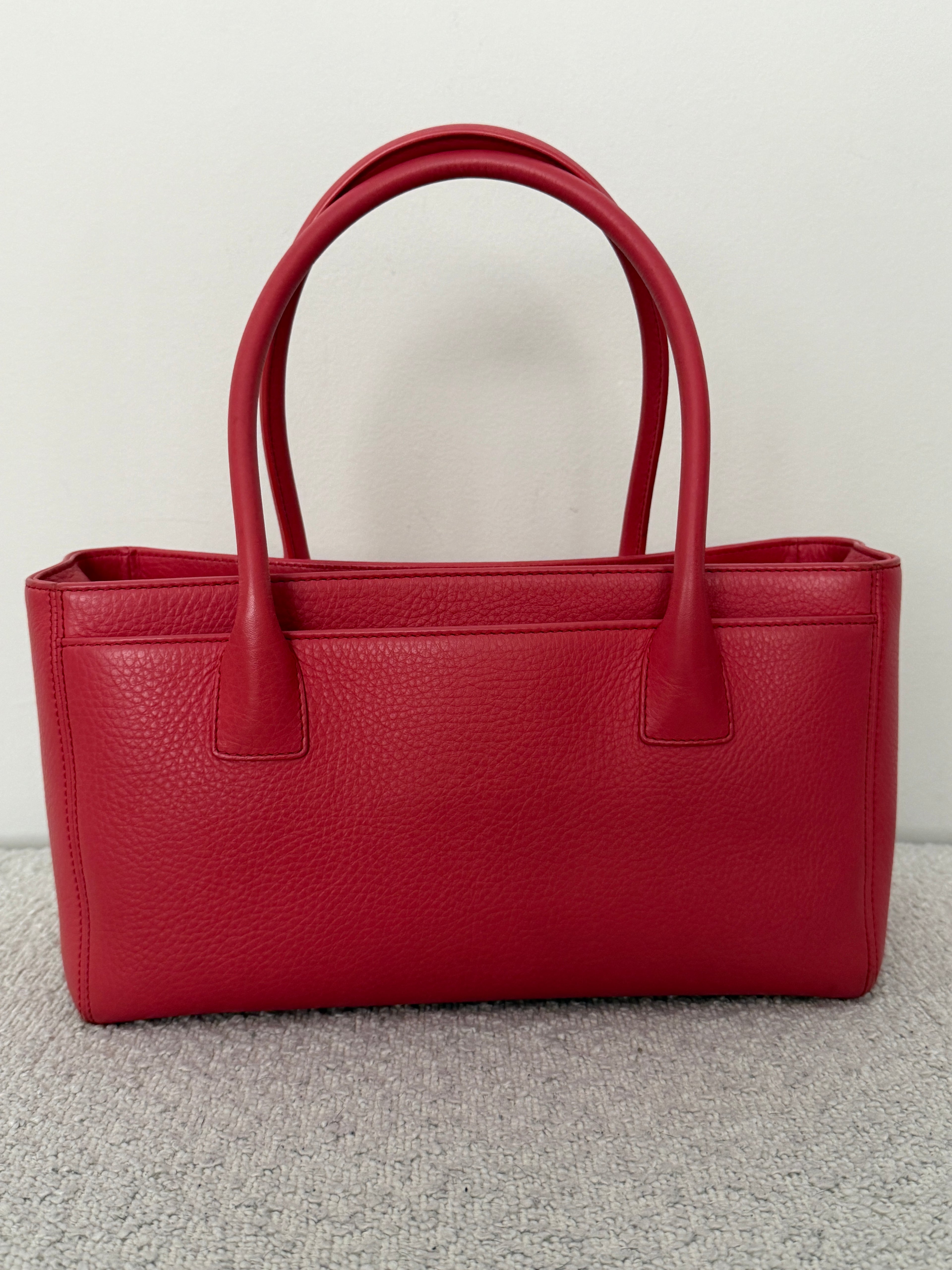 Chanel Small Executive Cerf Tote Bag Pink Leather Silver Hardware