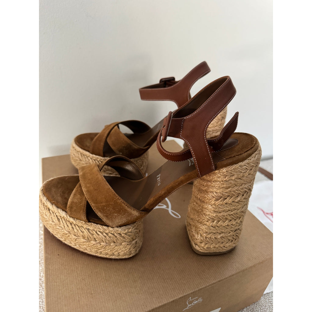 Christian Louboutin
Super Calakala 130mm Suede Platform Sandals Size 42 BNIB