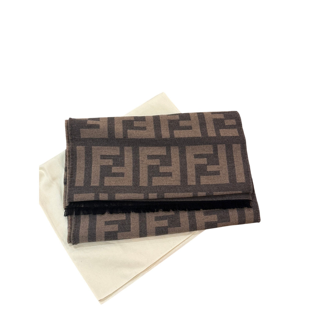 FENDI Gray & Sand Wool Silk FF Motif Scarf NWT Fringe Wrap 180x35cm (71x14in)