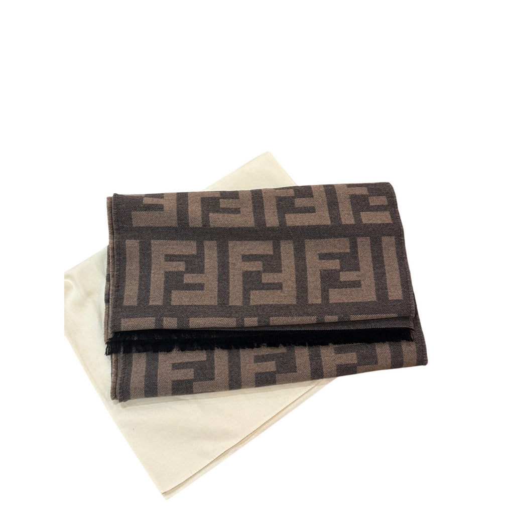 FENDI Gray & Sand Wool Silk FF Motif Scarf NWT Fringe Wrap 180x35cm (71x14in)