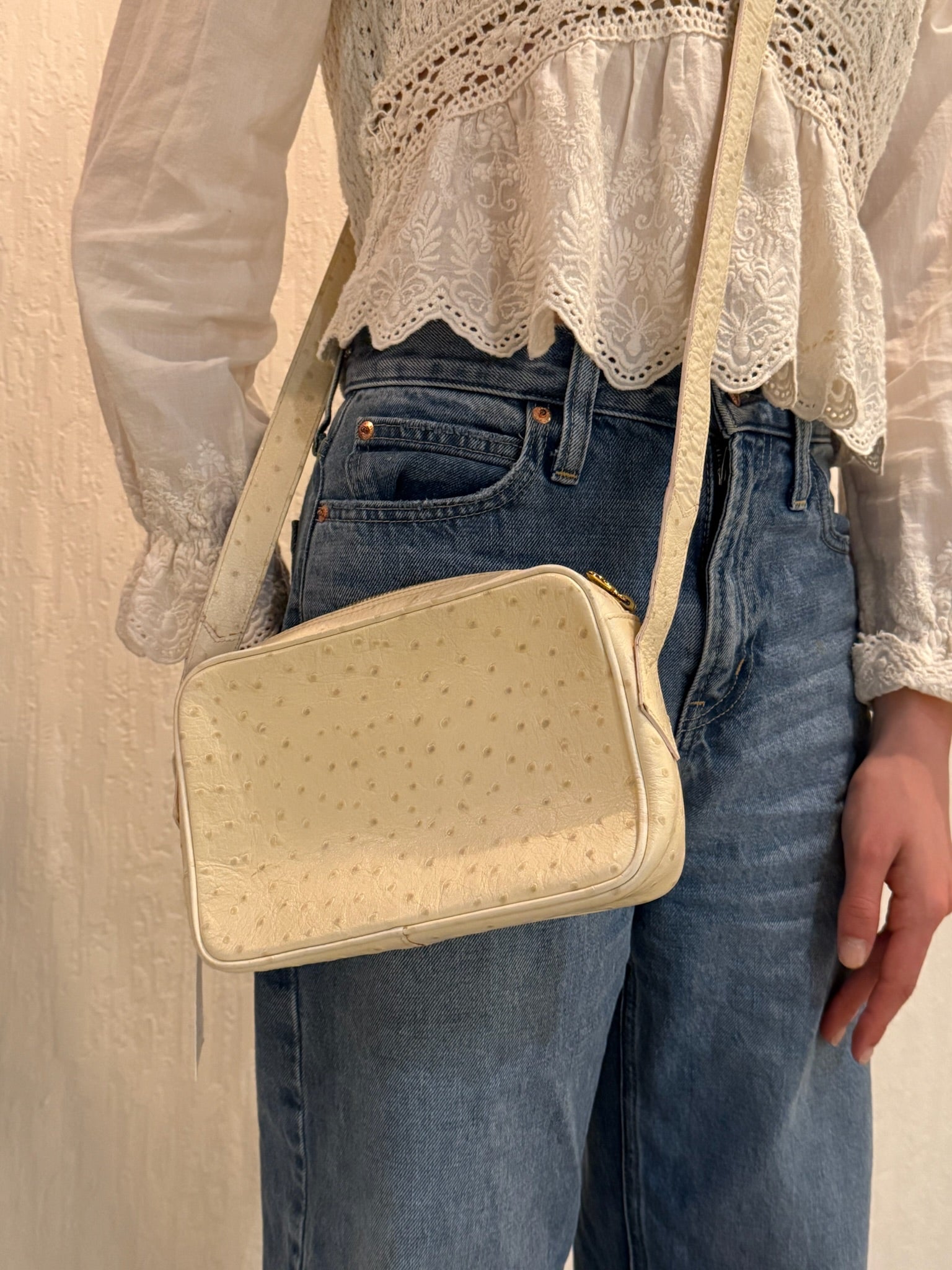 Fendi Fendi
Ostrich Crossbody Bag Vintage