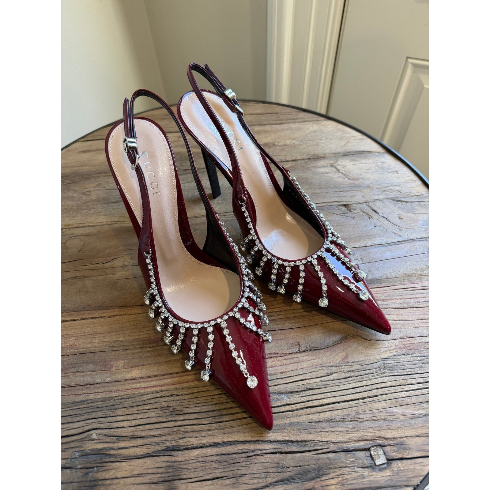 Gucci Guinevere Crystal Leather Slingback Stiletto Pumps NWT 37.5