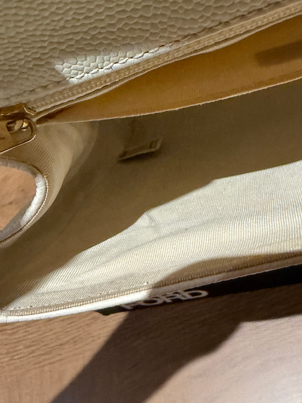 Chanel Kelly Top Handle Bag Off White Caviar Leather Wooden CC Turn Lock & Wood Handle 2000 2002 Vintage
