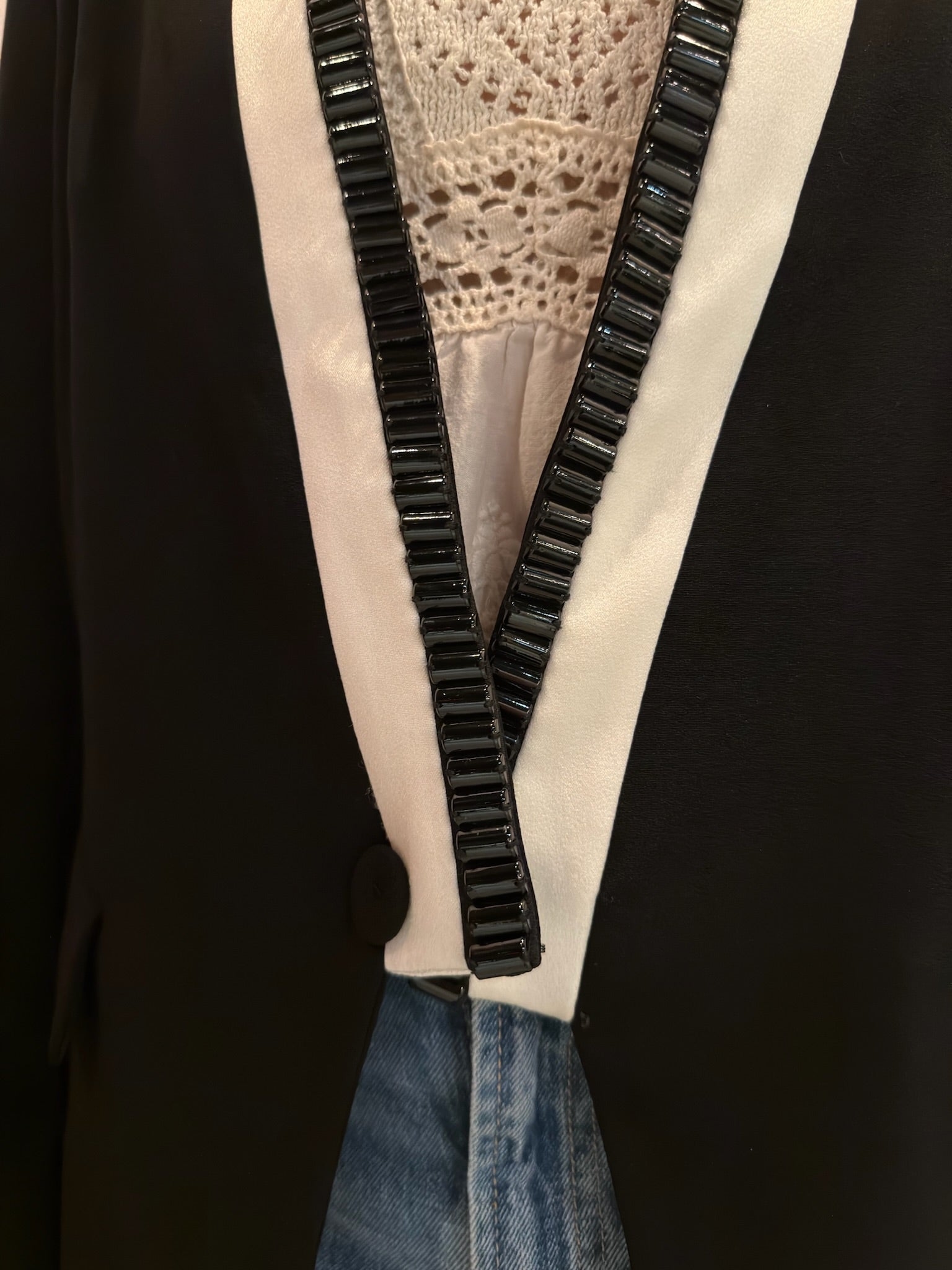 Escada Black & White Beaded Tuxedo Blazer Jacket DE 36