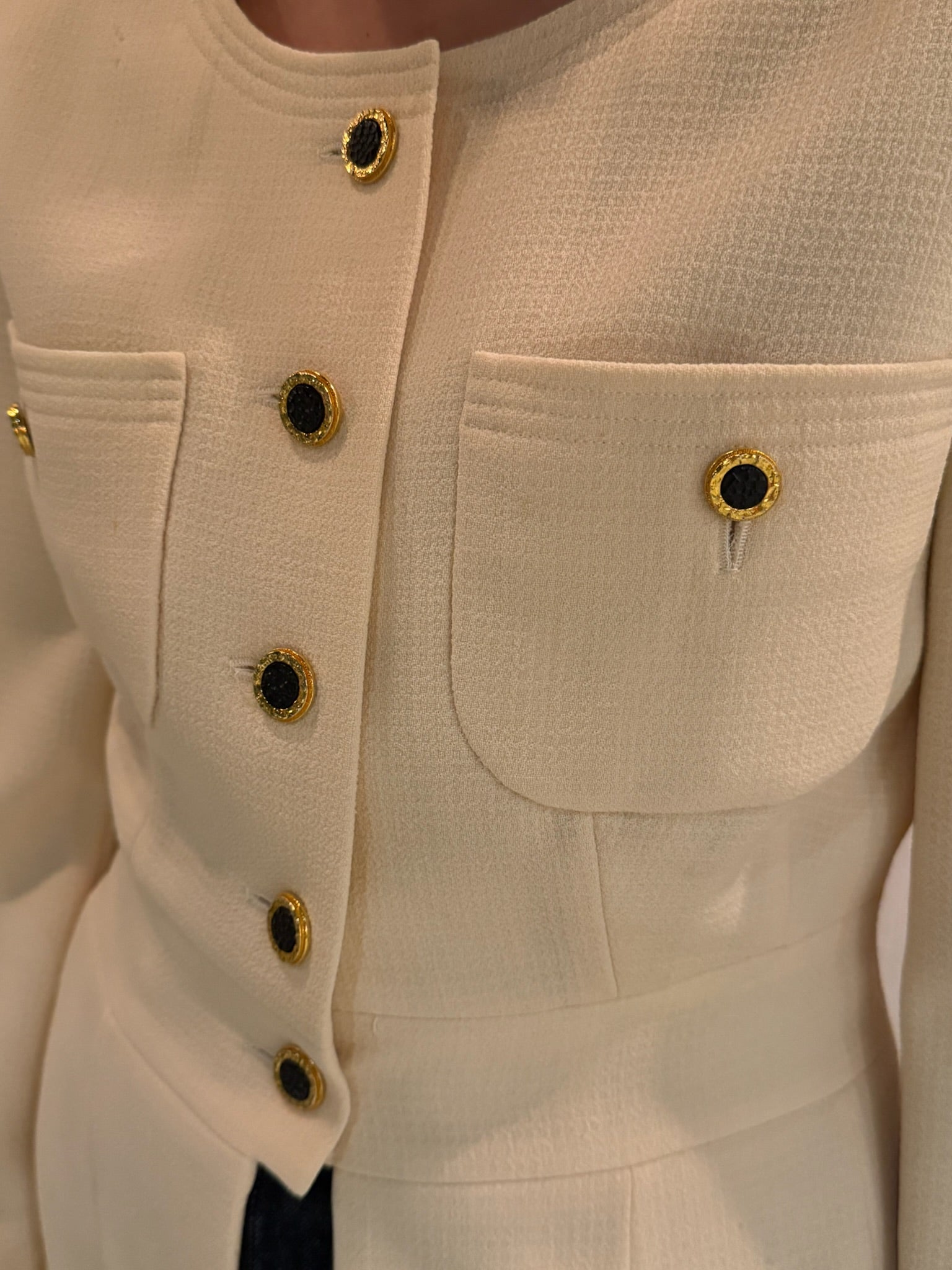 Chanel Beige Blazer Blk Buttons 1989