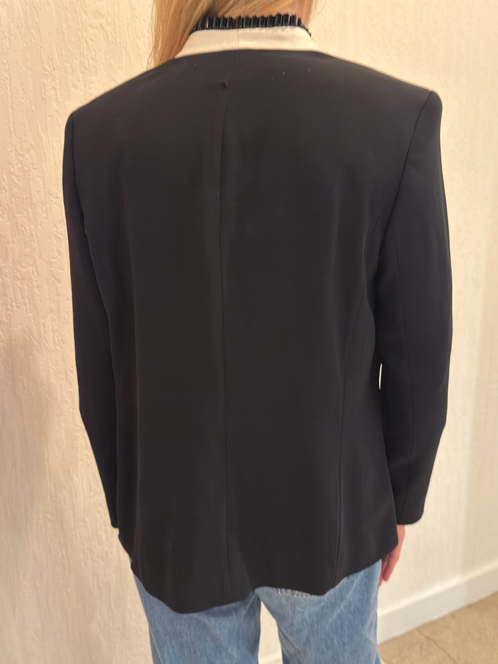 Escada Black & White Beaded Tuxedo Blazer Jacket DE 36